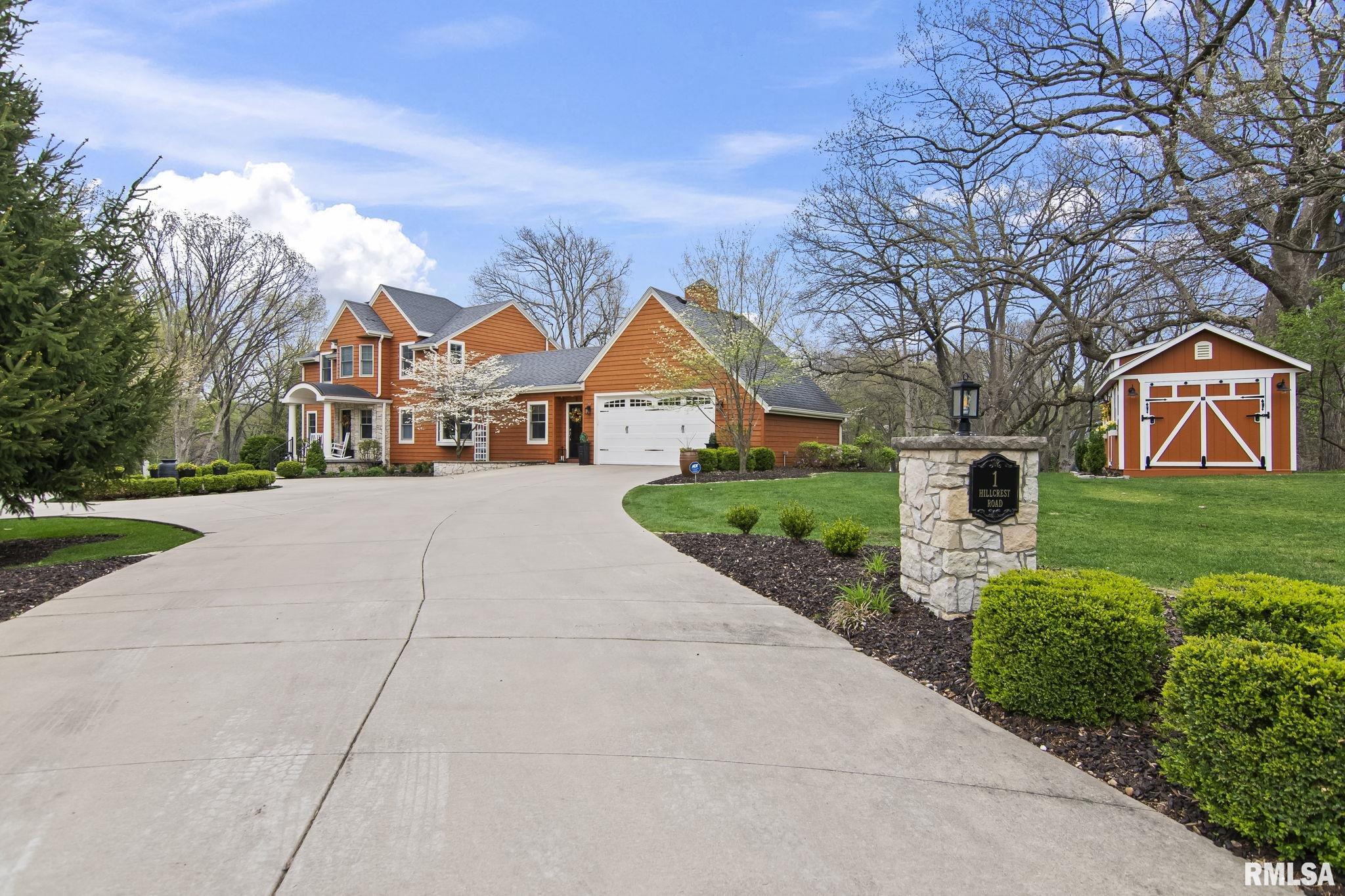 1 HILLCREST Road