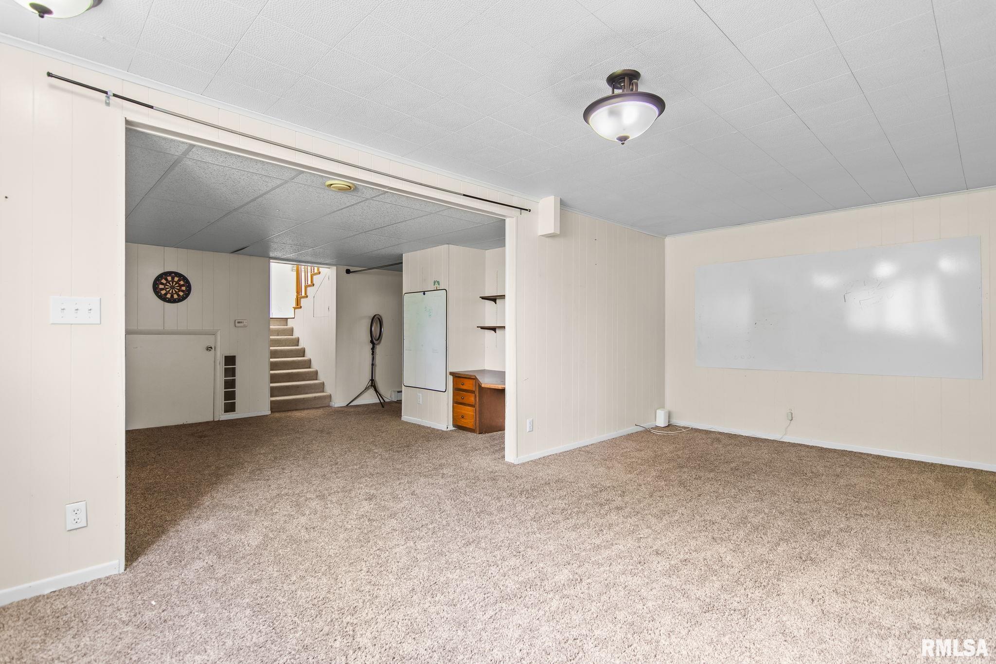 6088 Horseview Drive