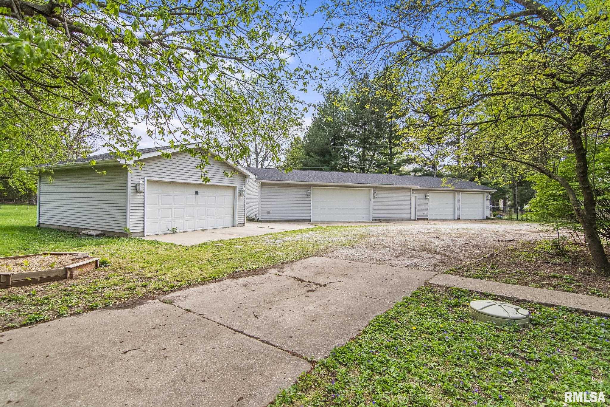 6088 Horseview Drive