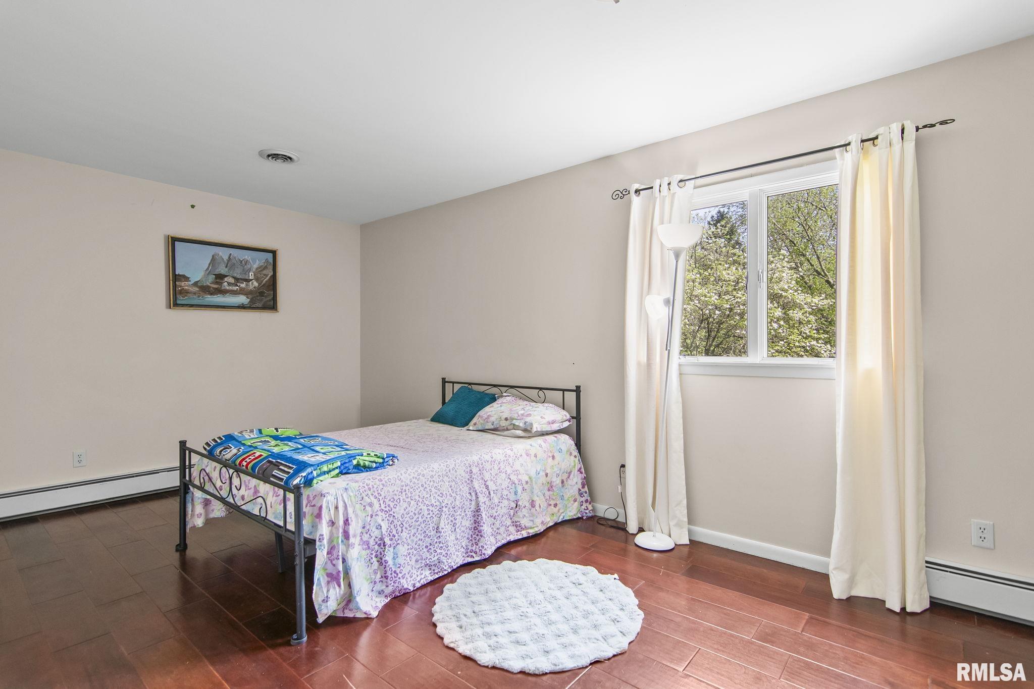 6088 Horseview Drive