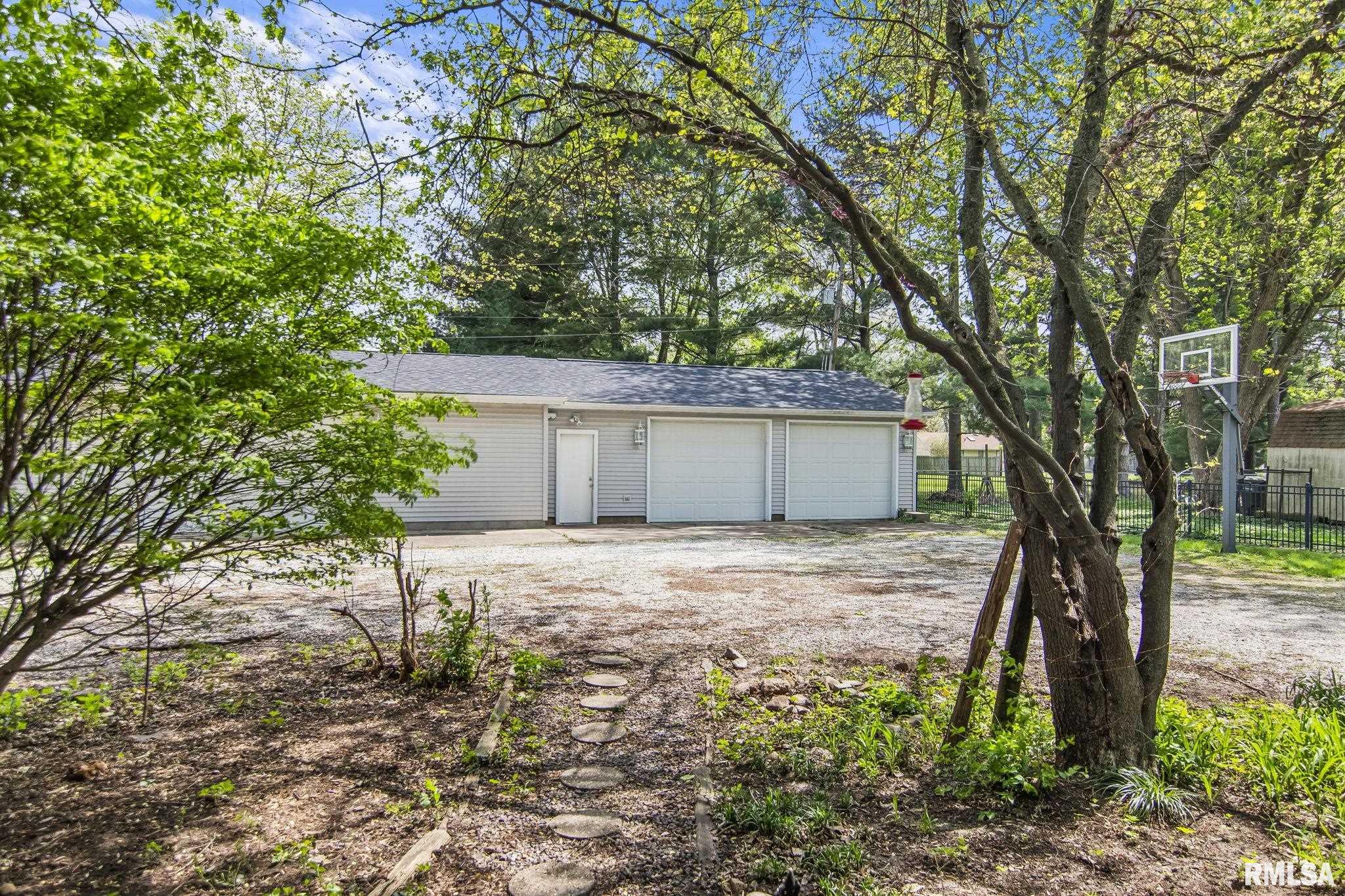 6088 Horseview Drive