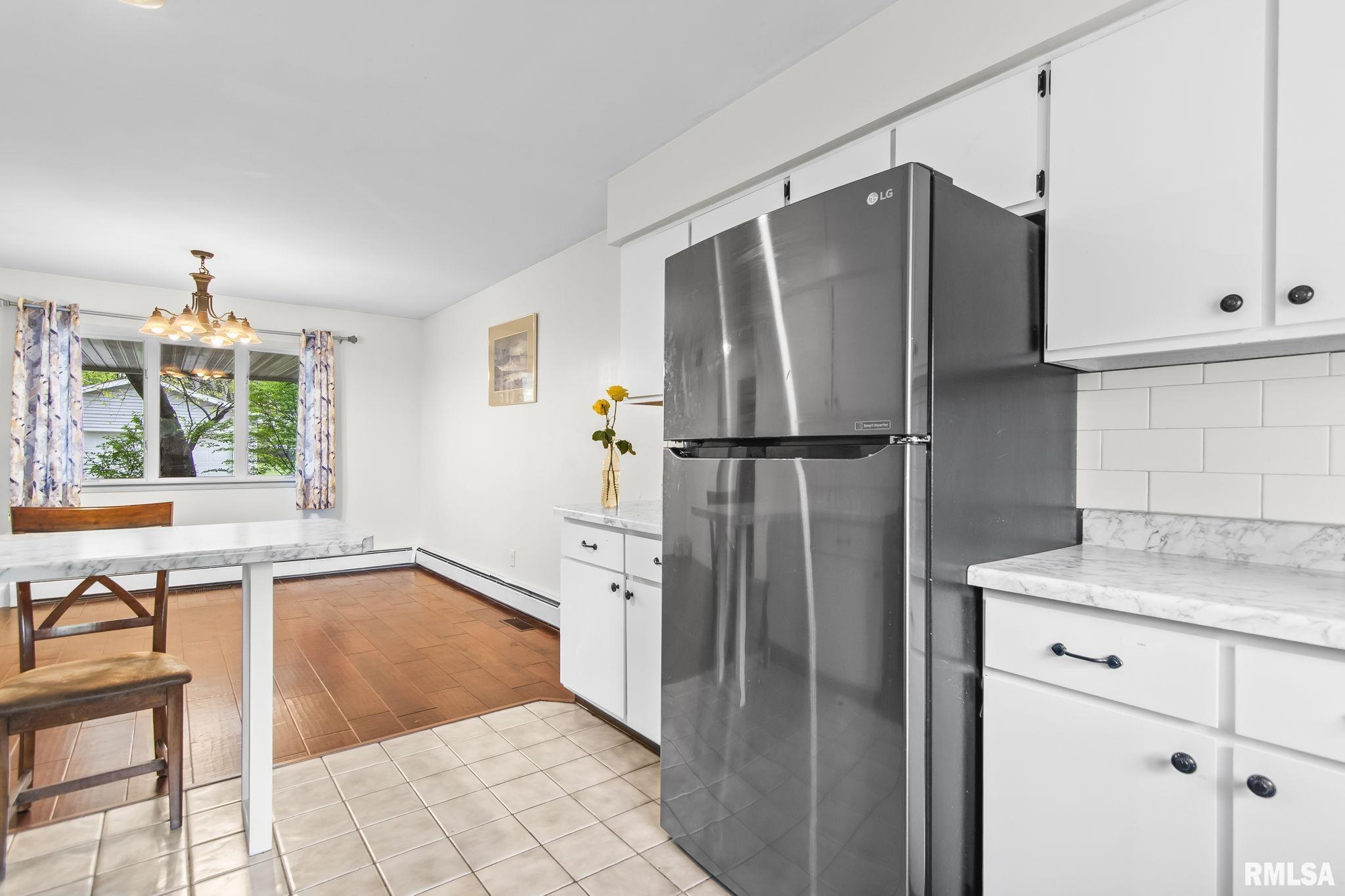 6088 Horseview Drive