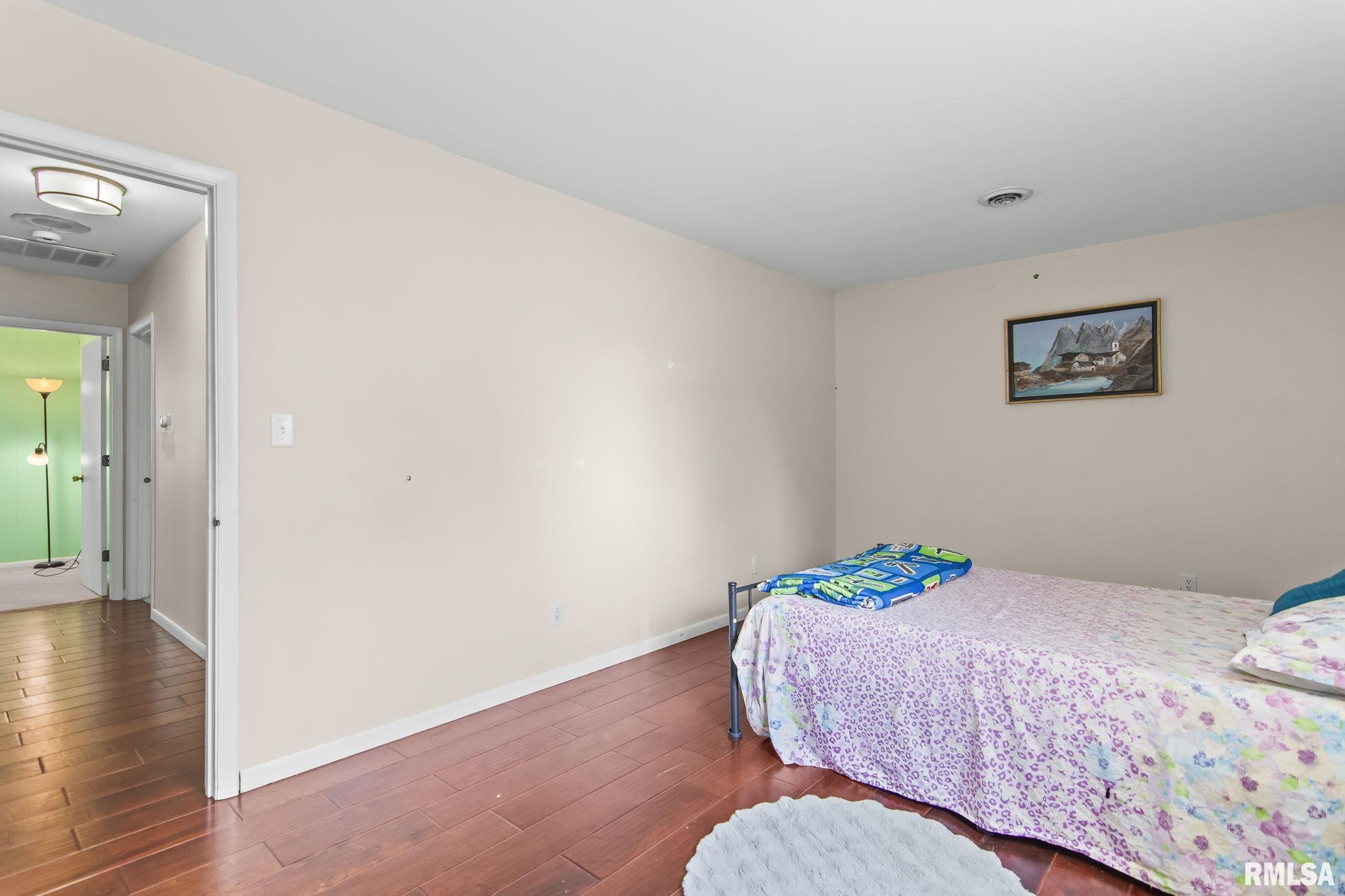 6088 Horseview Drive