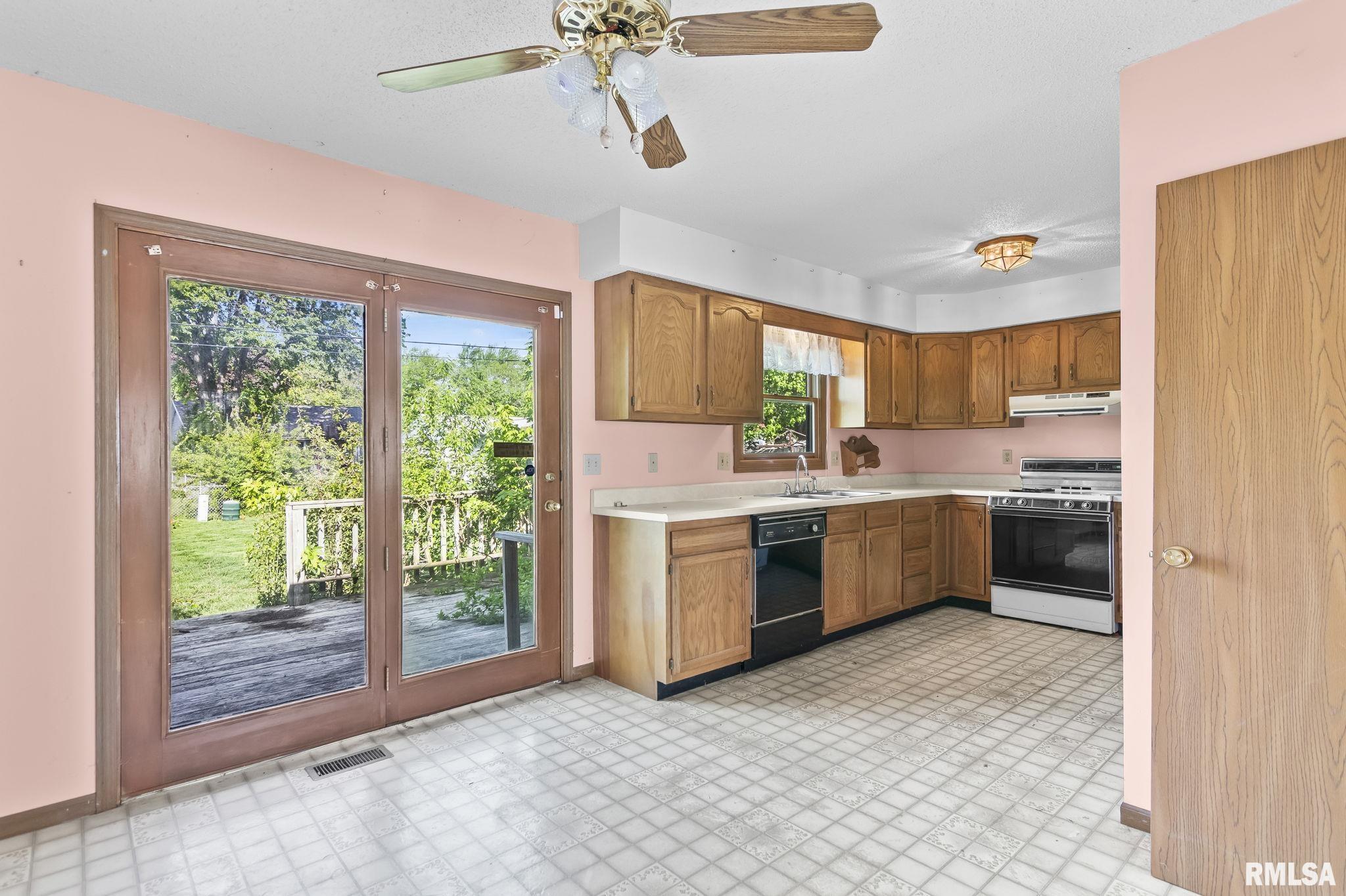 1913 Scarbrough Road