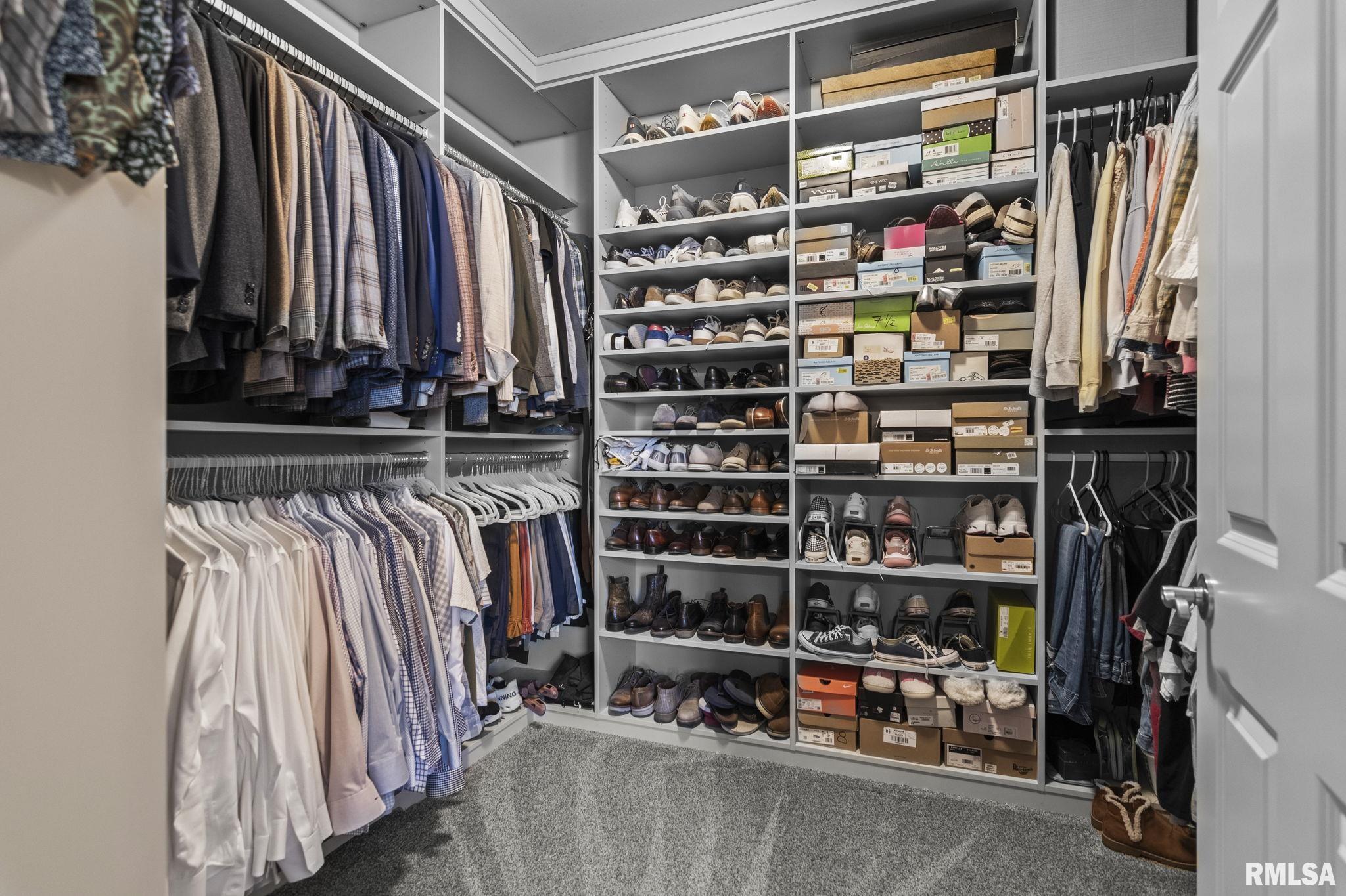 4405 Turtle Bay