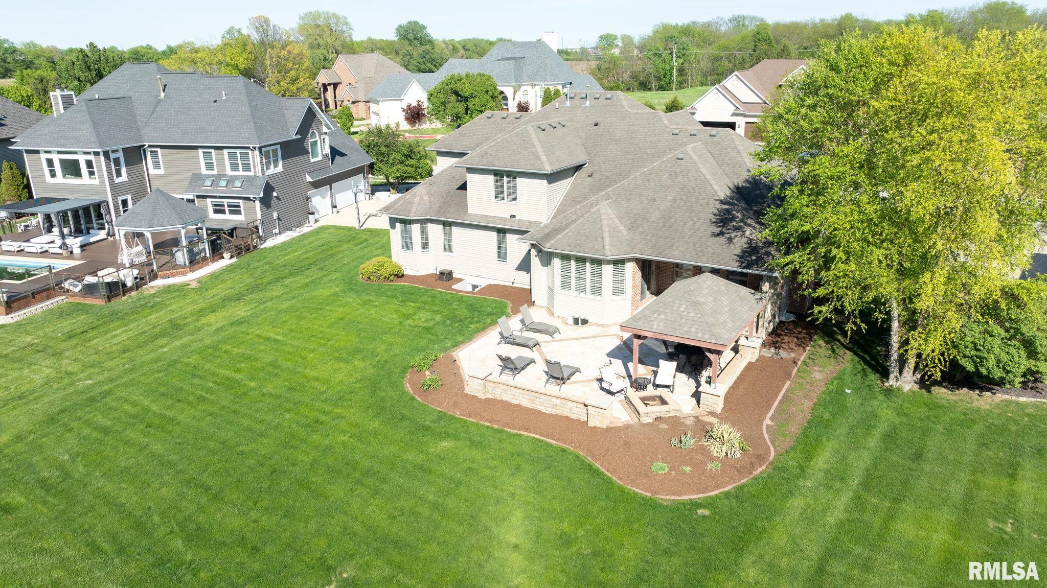 4405 Turtle Bay