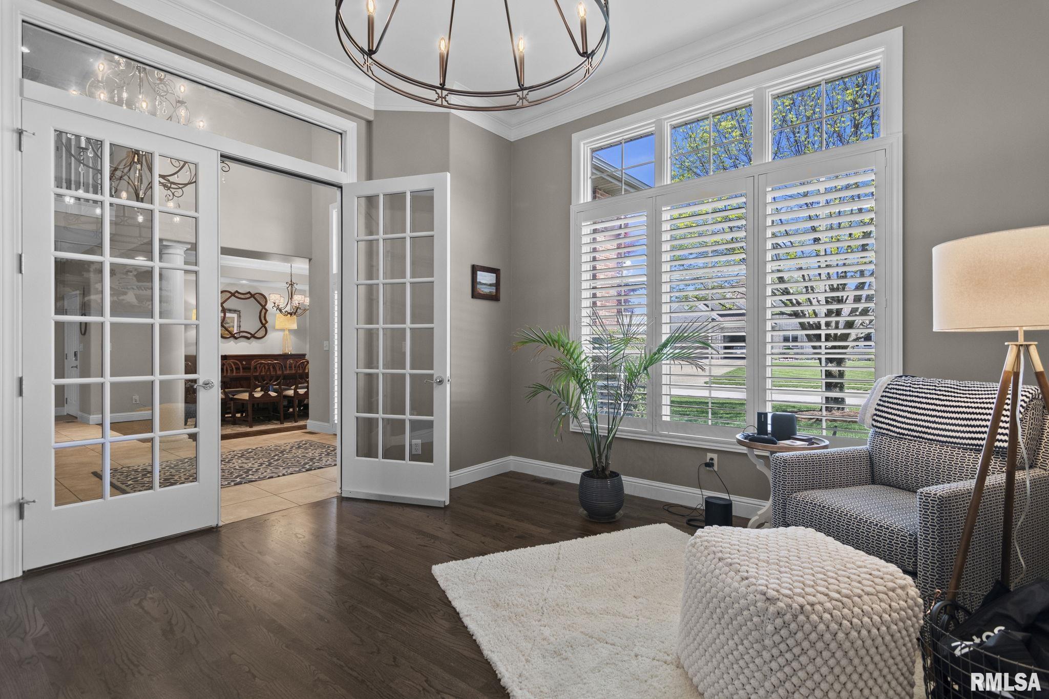 4405 Turtle Bay