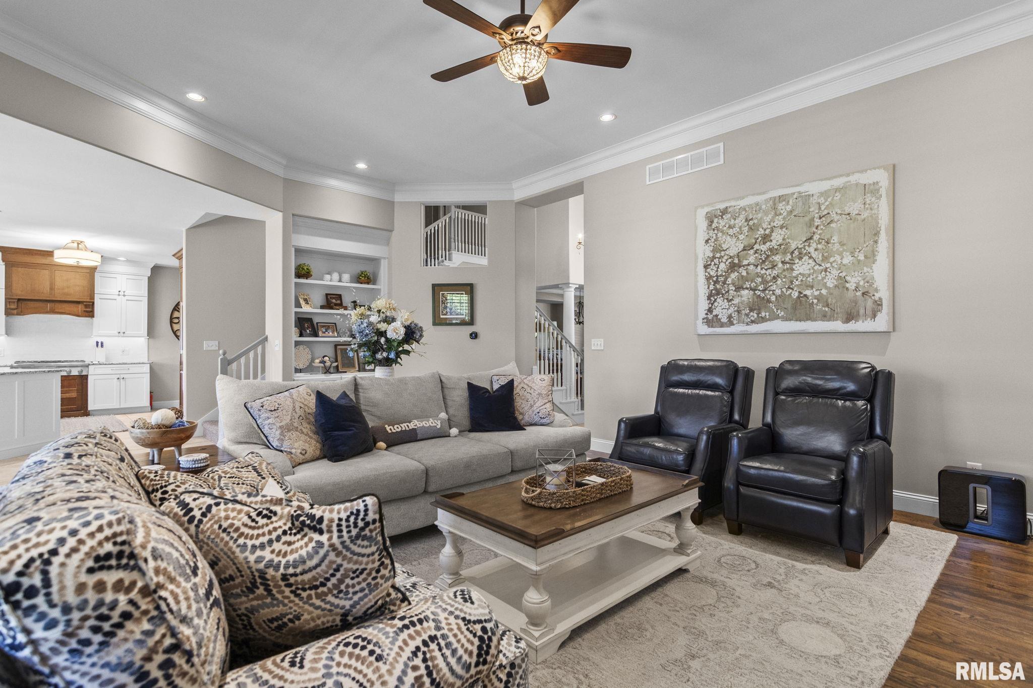 4405 Turtle Bay