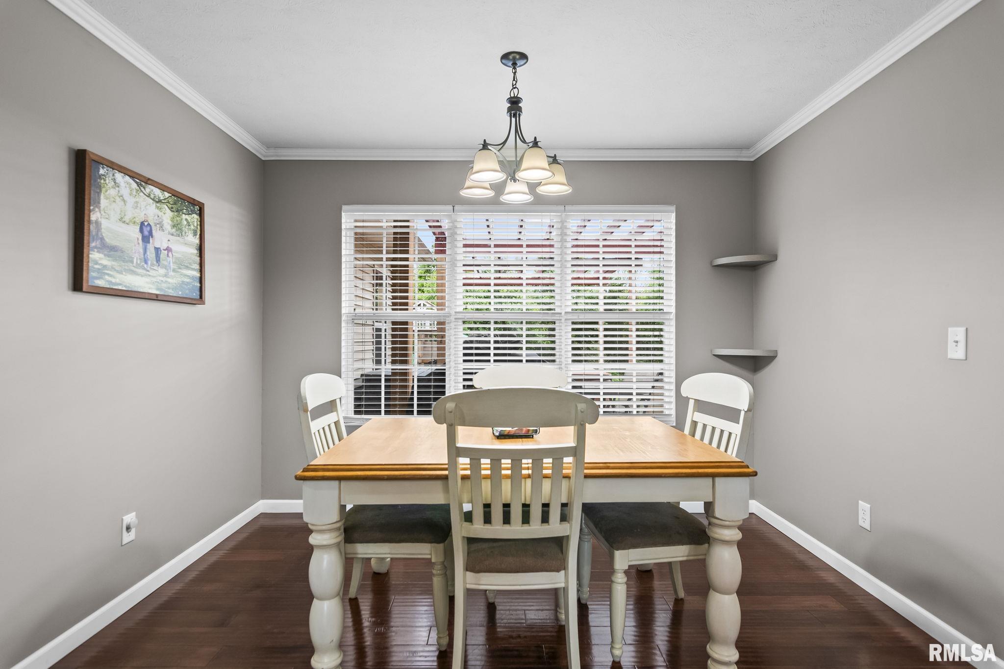 3904 PEACH TREE Drive