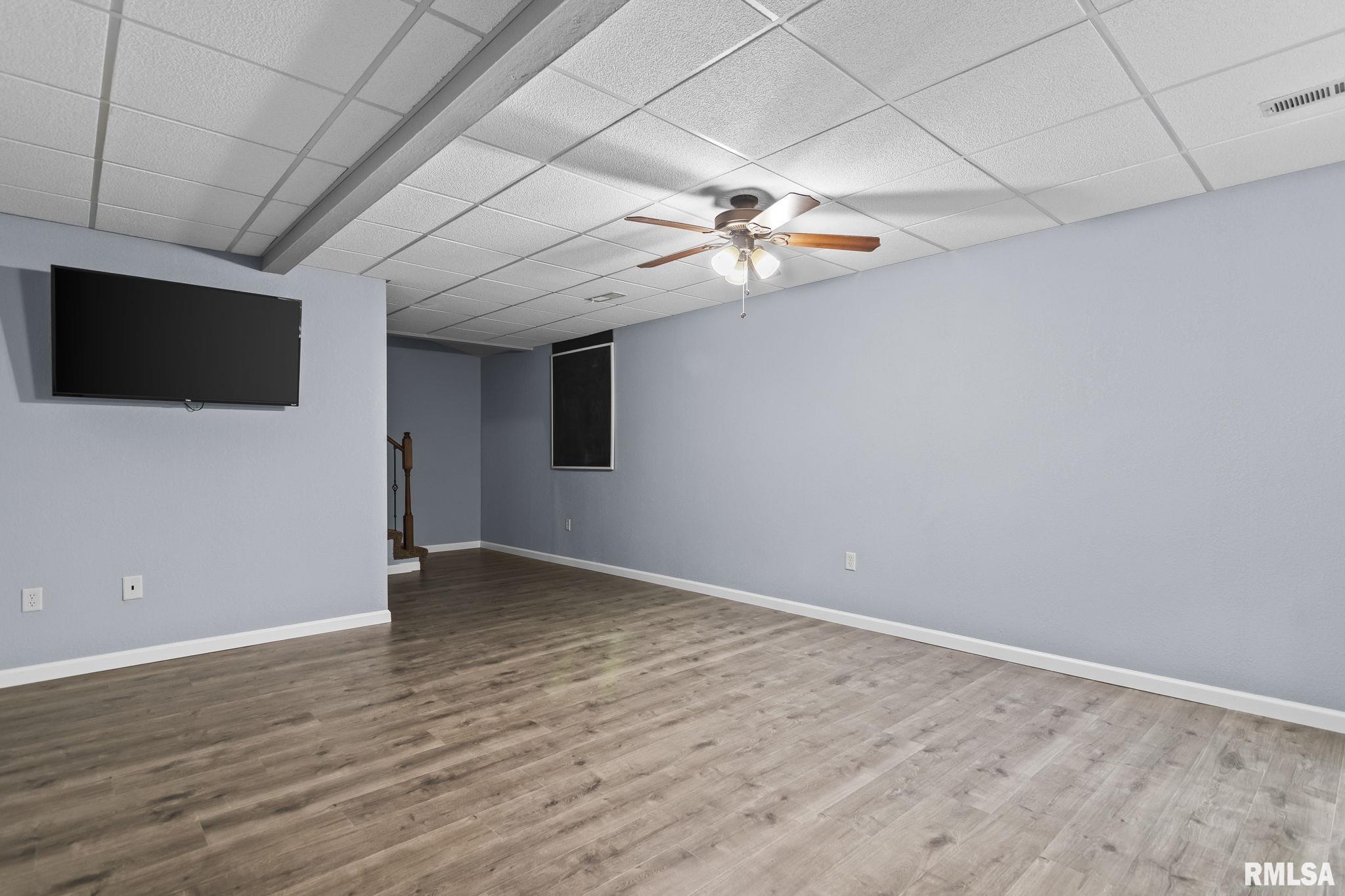 3904 PEACH TREE Drive