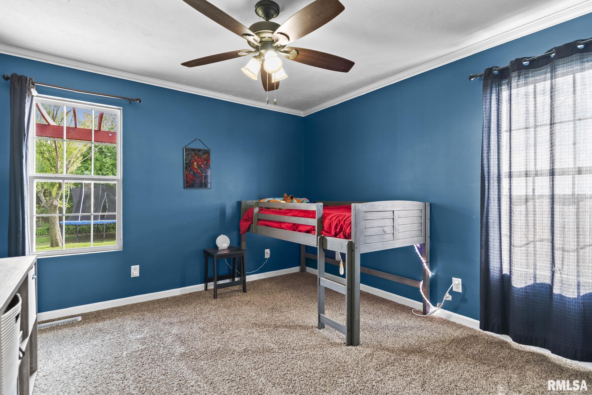 3904 PEACH TREE Drive