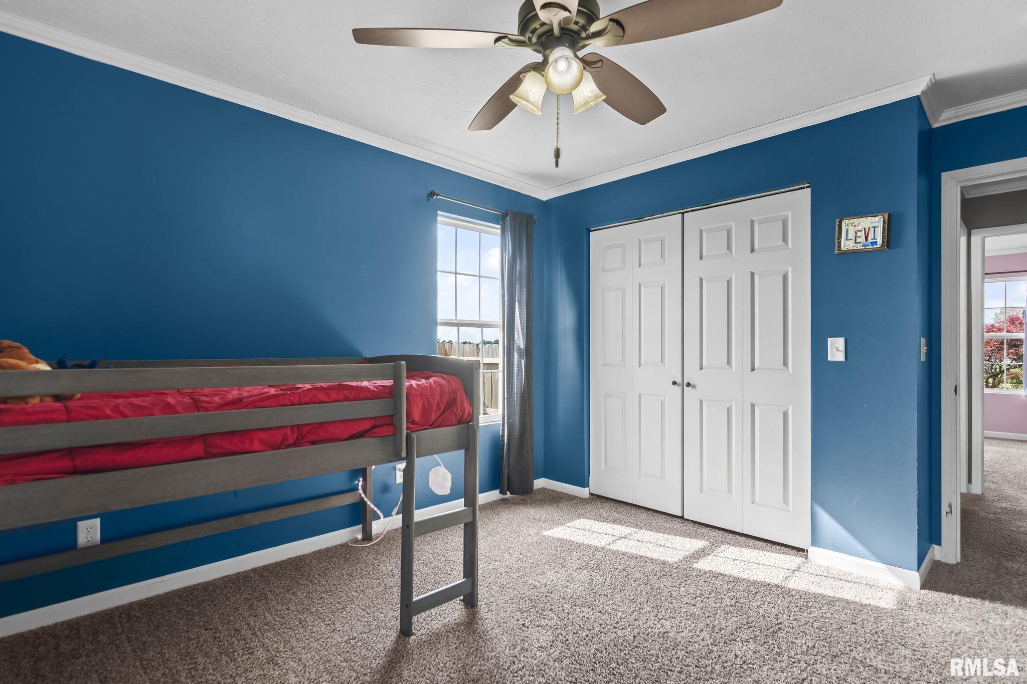 3904 PEACH TREE Drive
