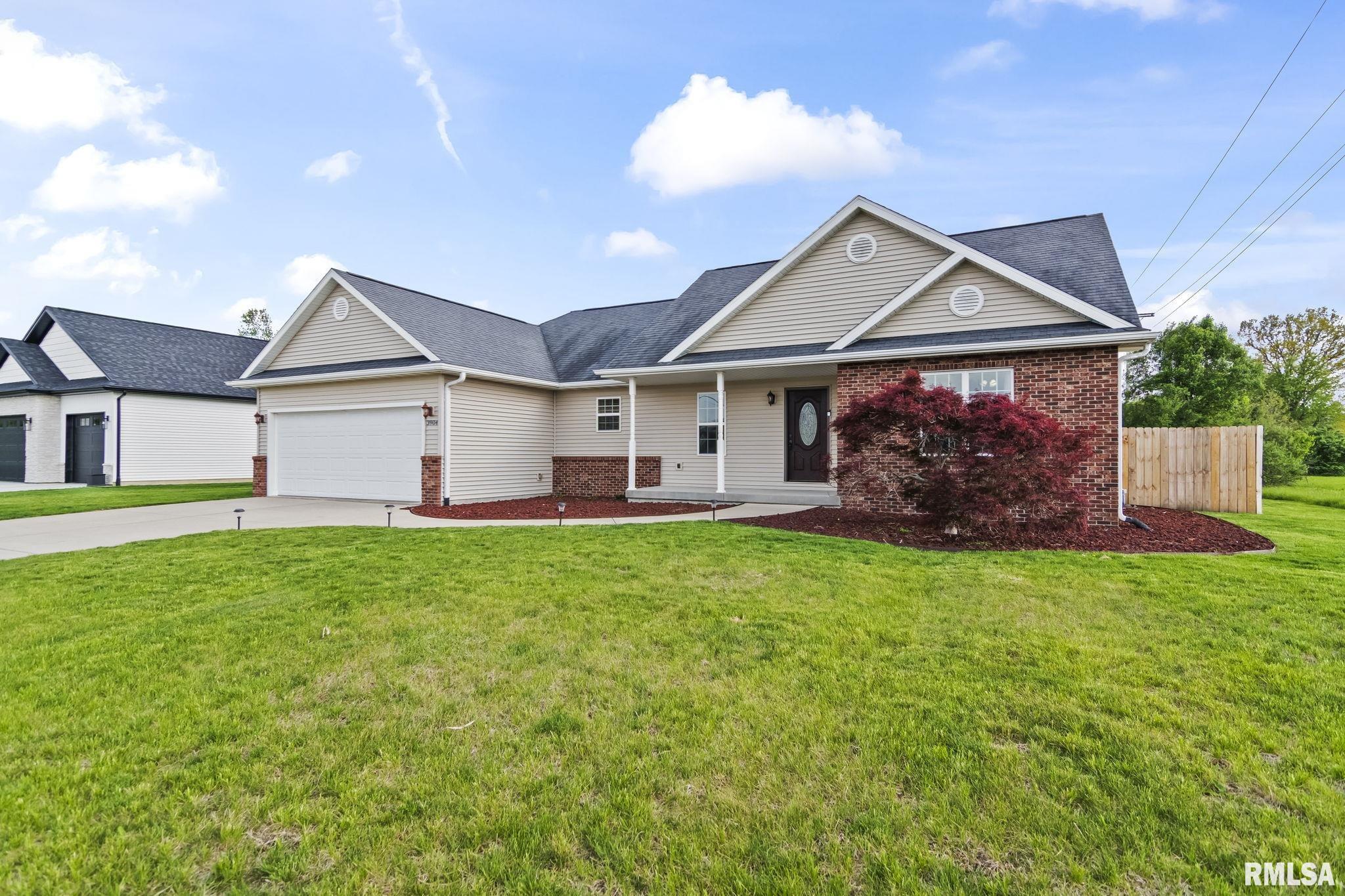 3904 PEACH TREE Drive