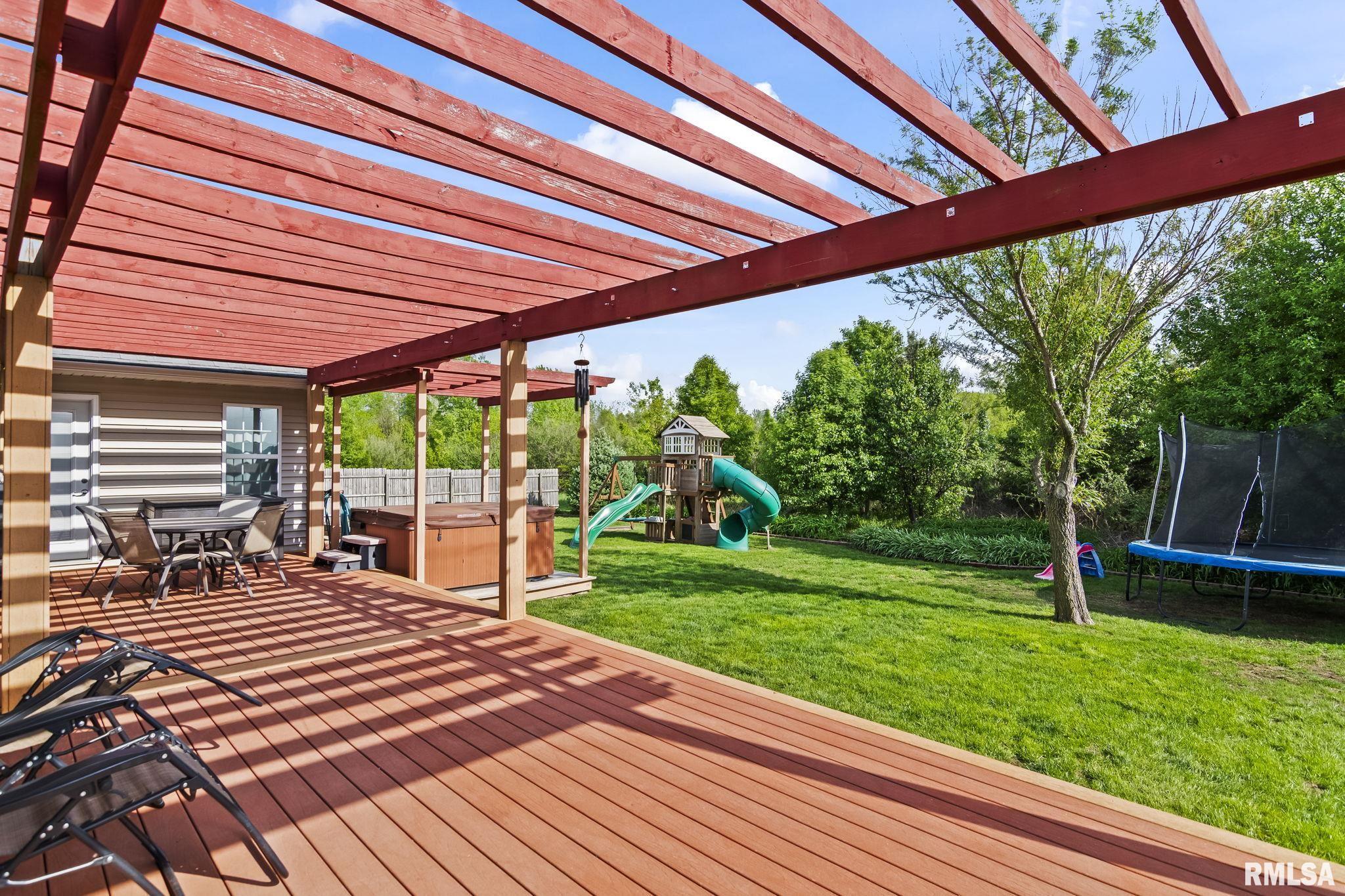 3904 PEACH TREE Drive