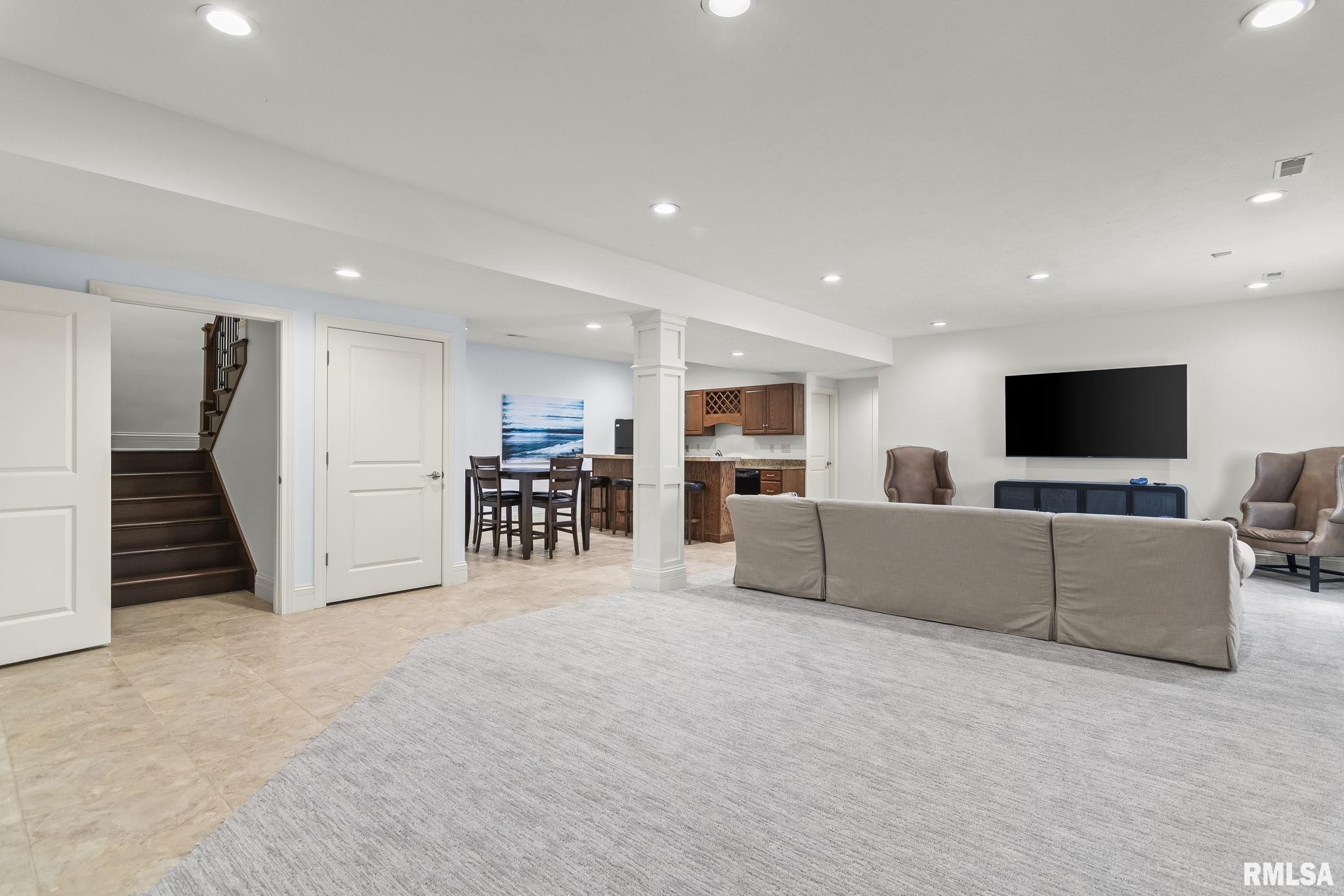 2408 Wimbledon Place
