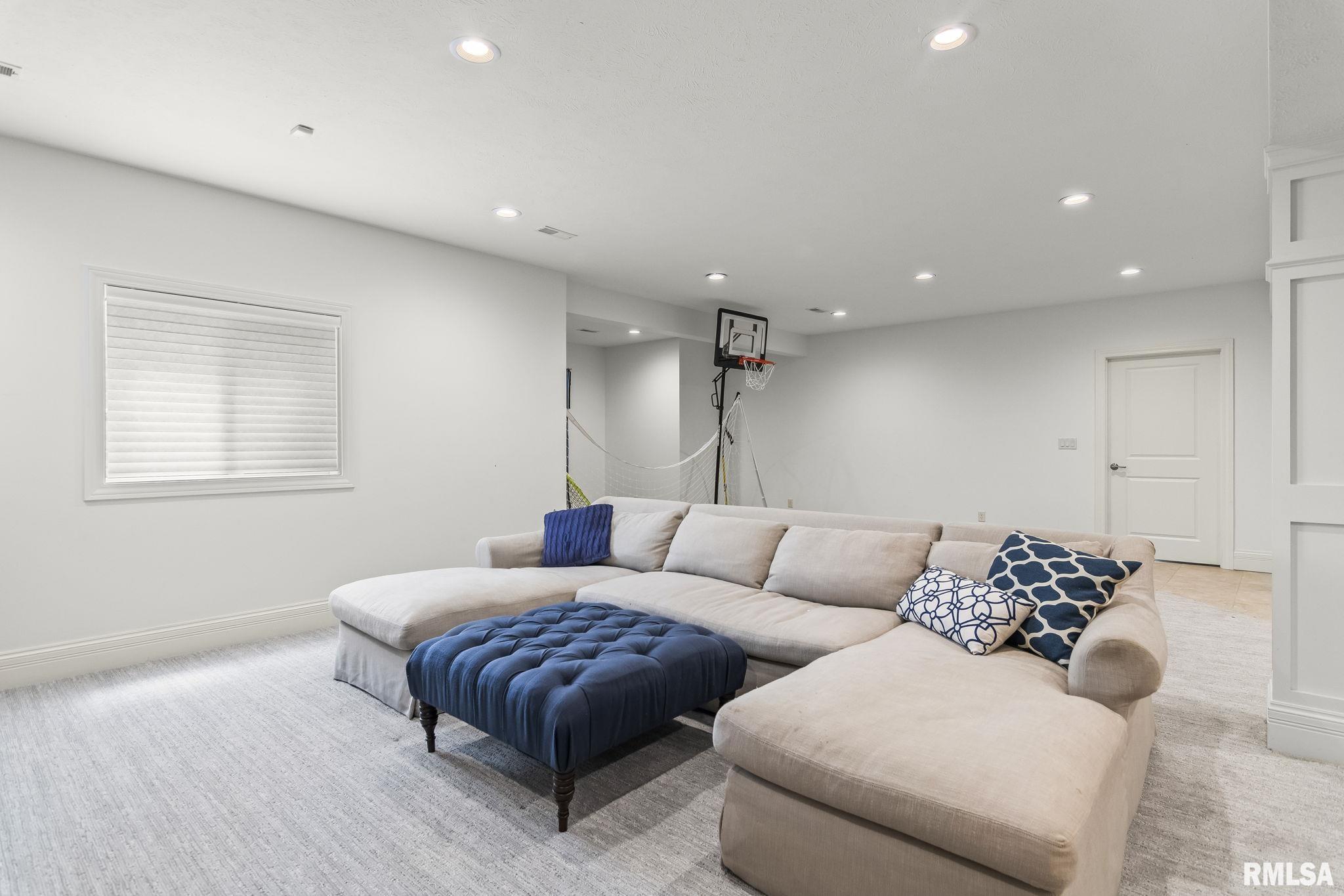 2408 Wimbledon Place