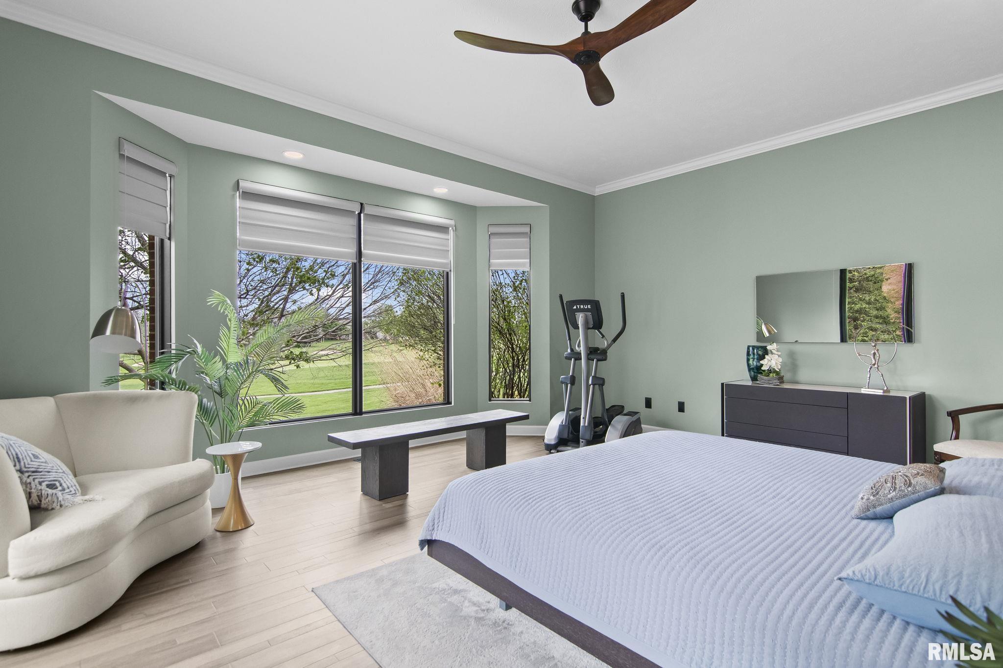 4420 Turtle Bay