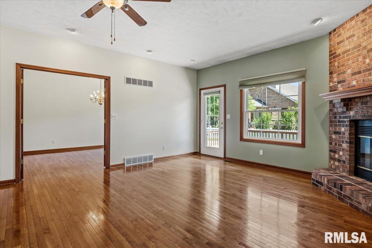 5004 EAGLE RIDGE