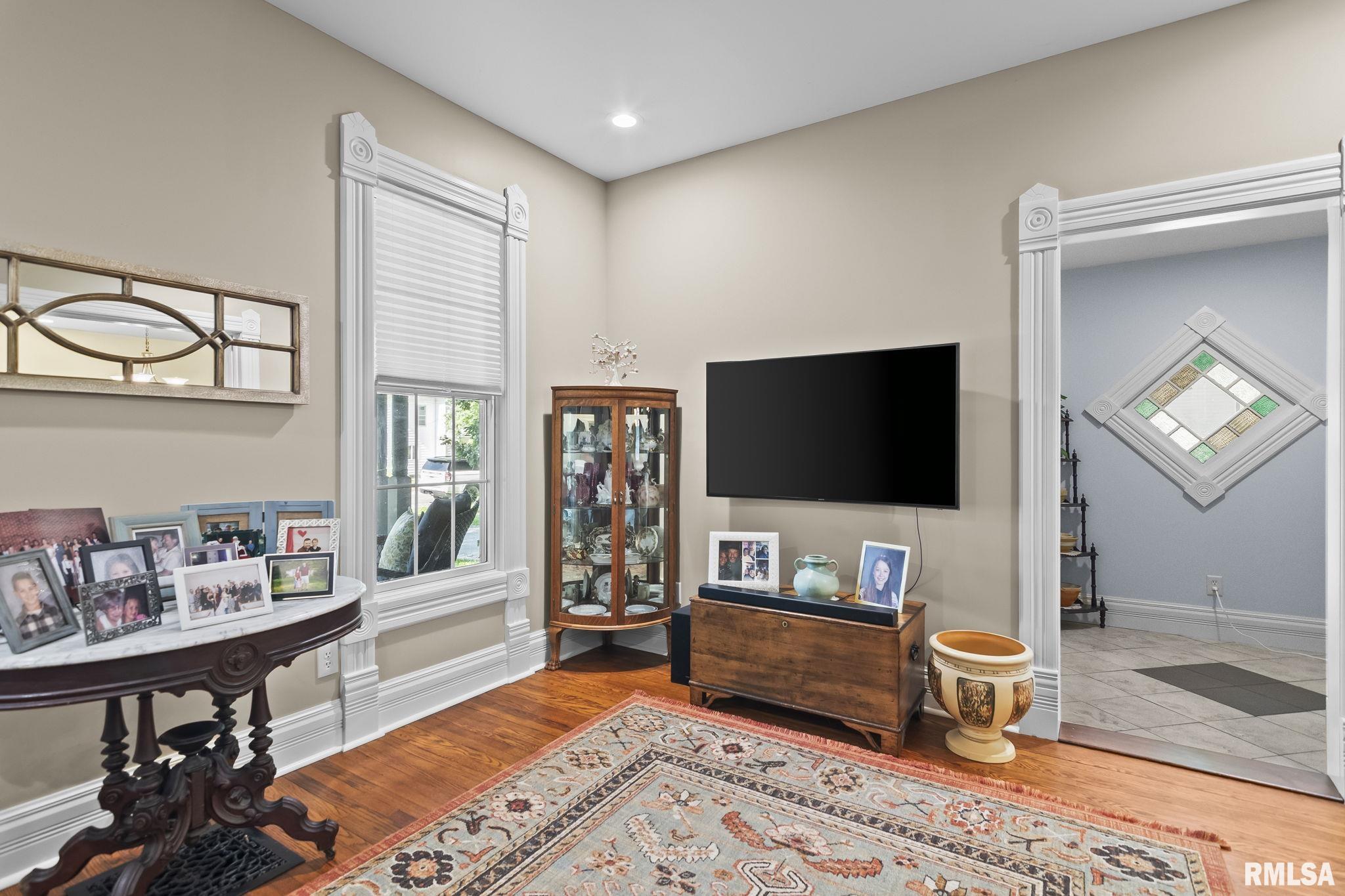 342 W Prairie Street