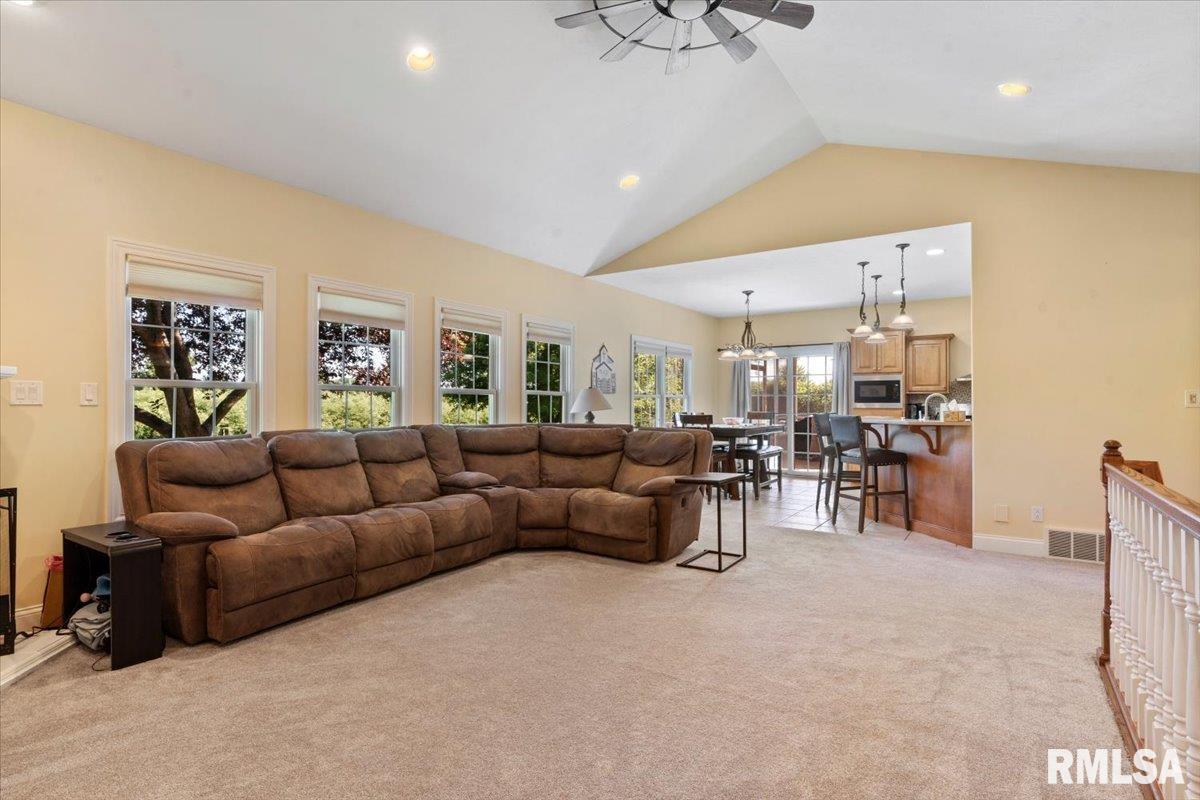 5616 Legacy Lane