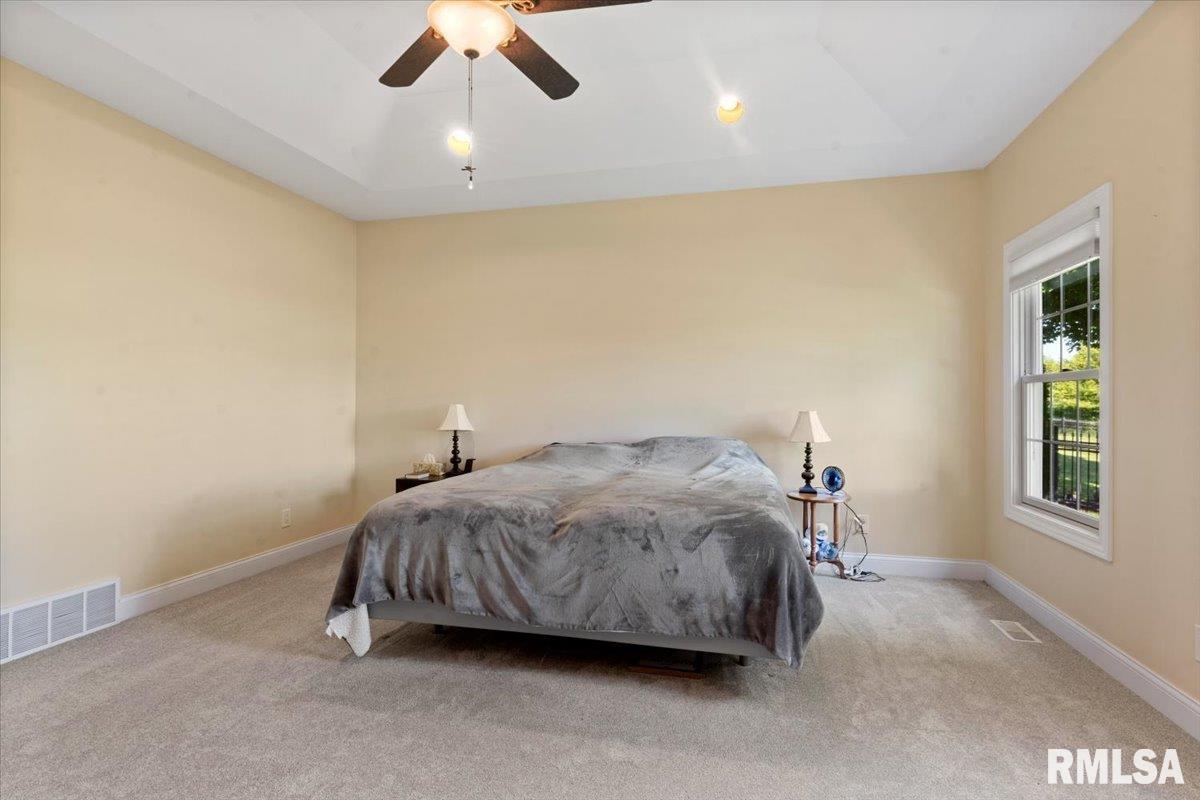 5616 Legacy Lane