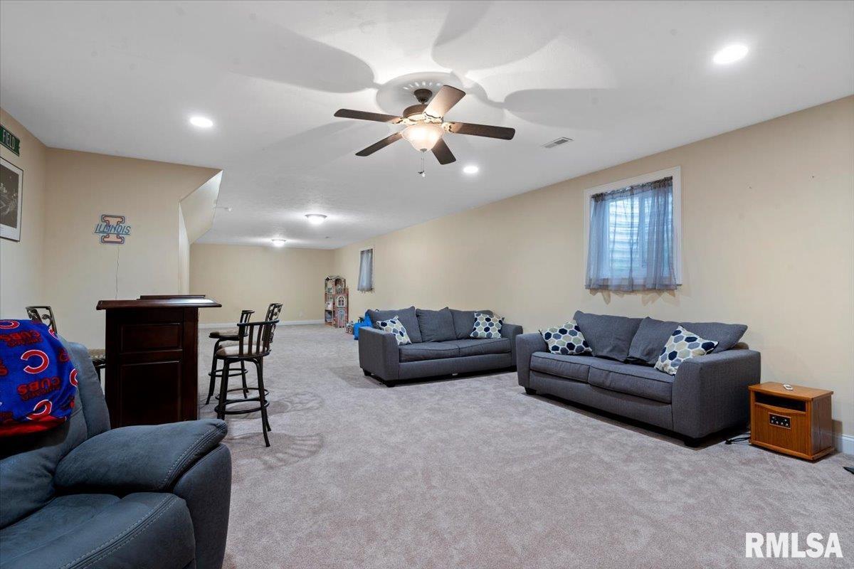 5616 Legacy Lane