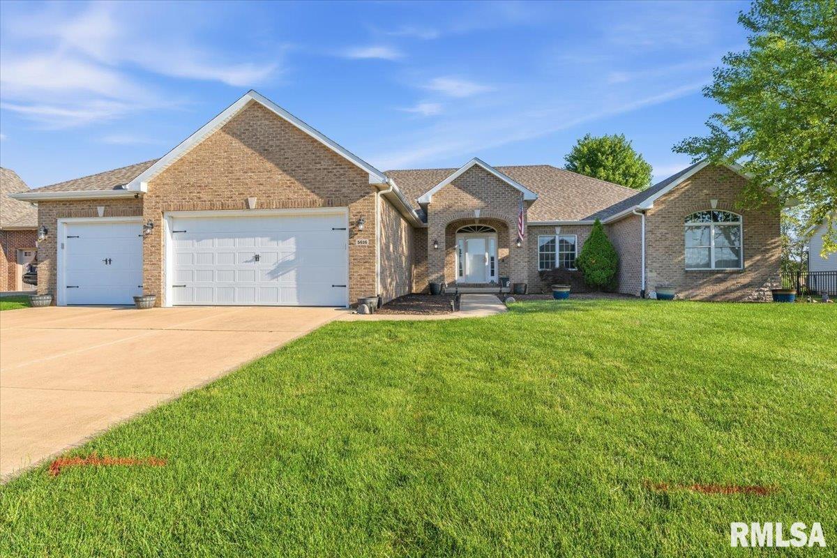 5616 Legacy Lane
