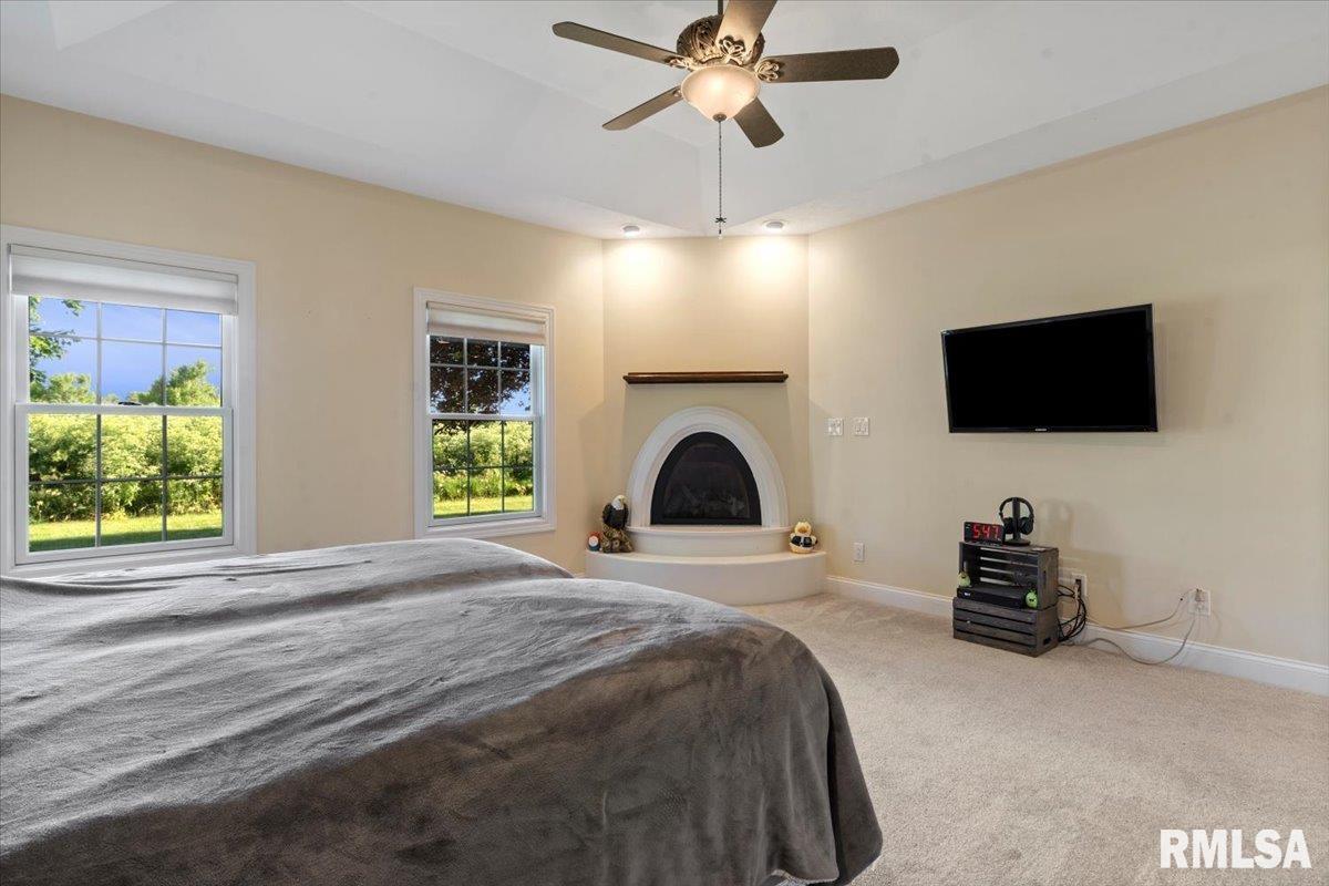 5616 Legacy Lane