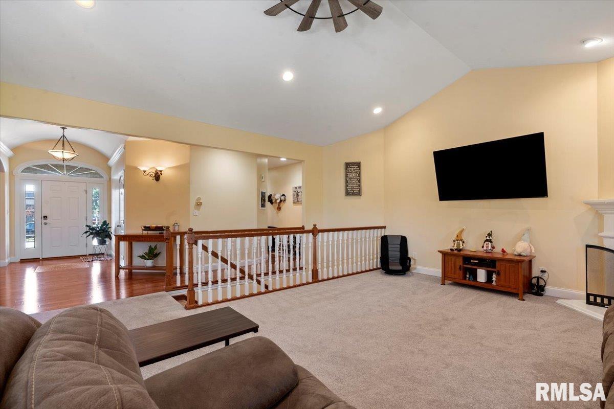 5616 Legacy Lane