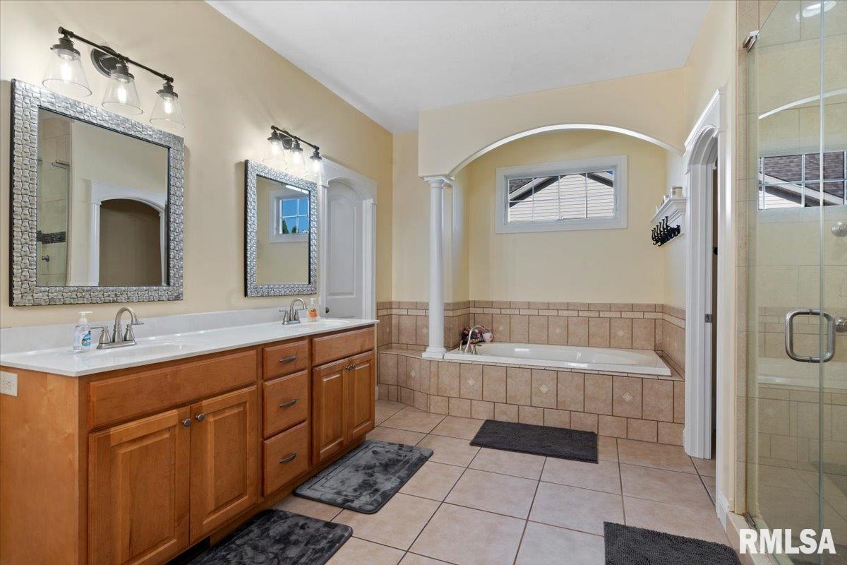 5616 Legacy Lane
