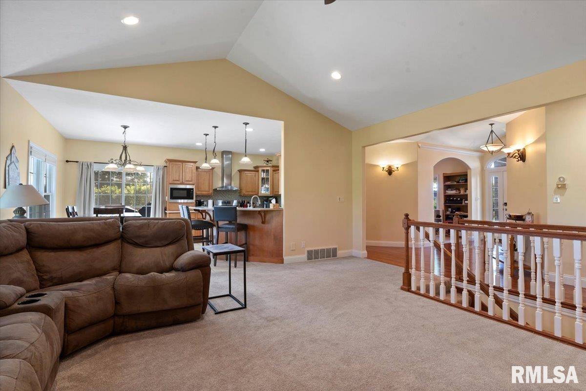 5616 Legacy Lane