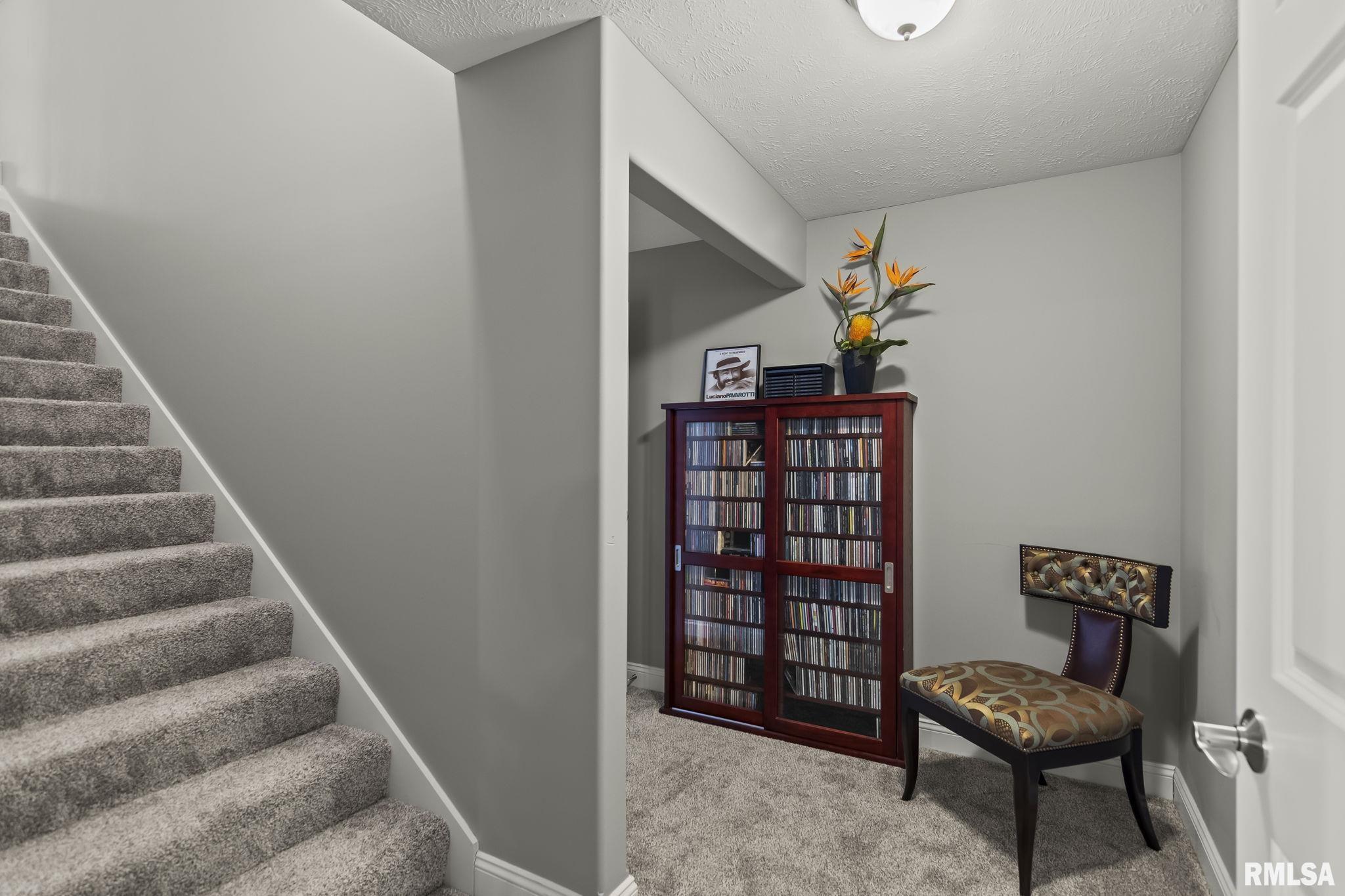 1800 Interlacken Road