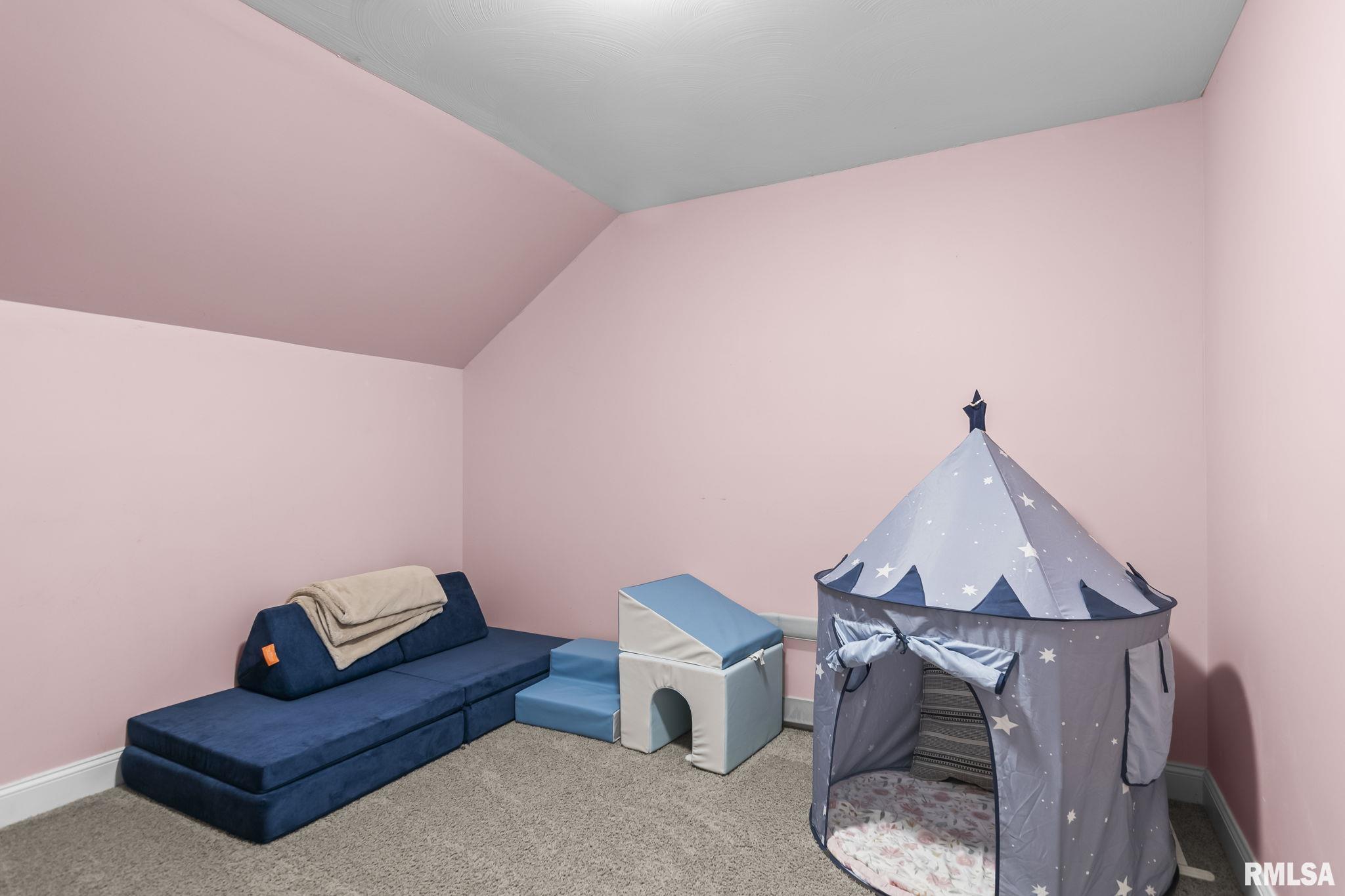 1301 Woods Farm Lane