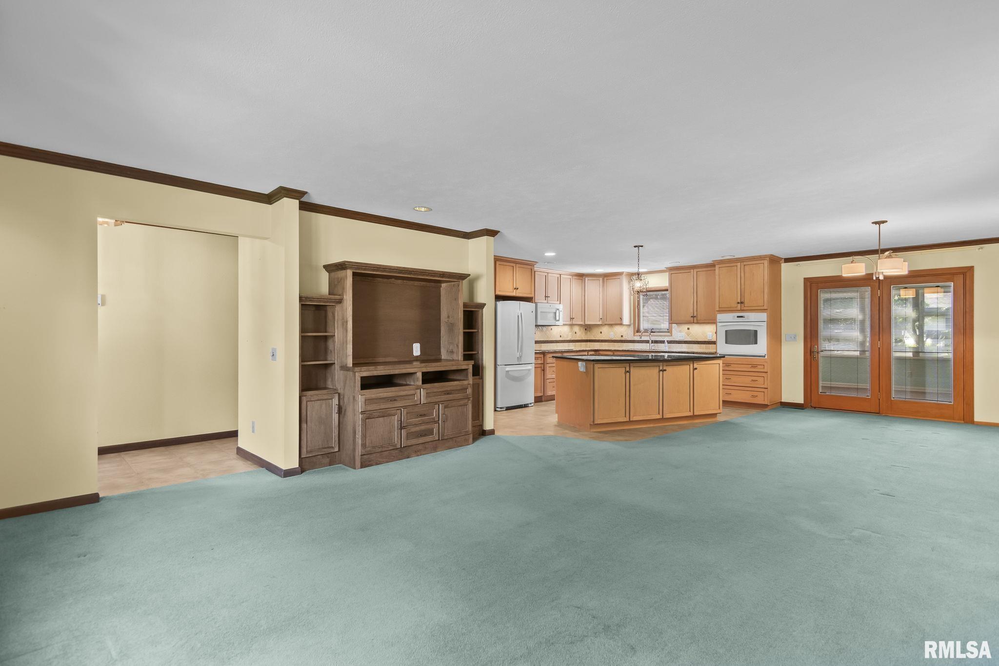 3205 Ivyton Drive