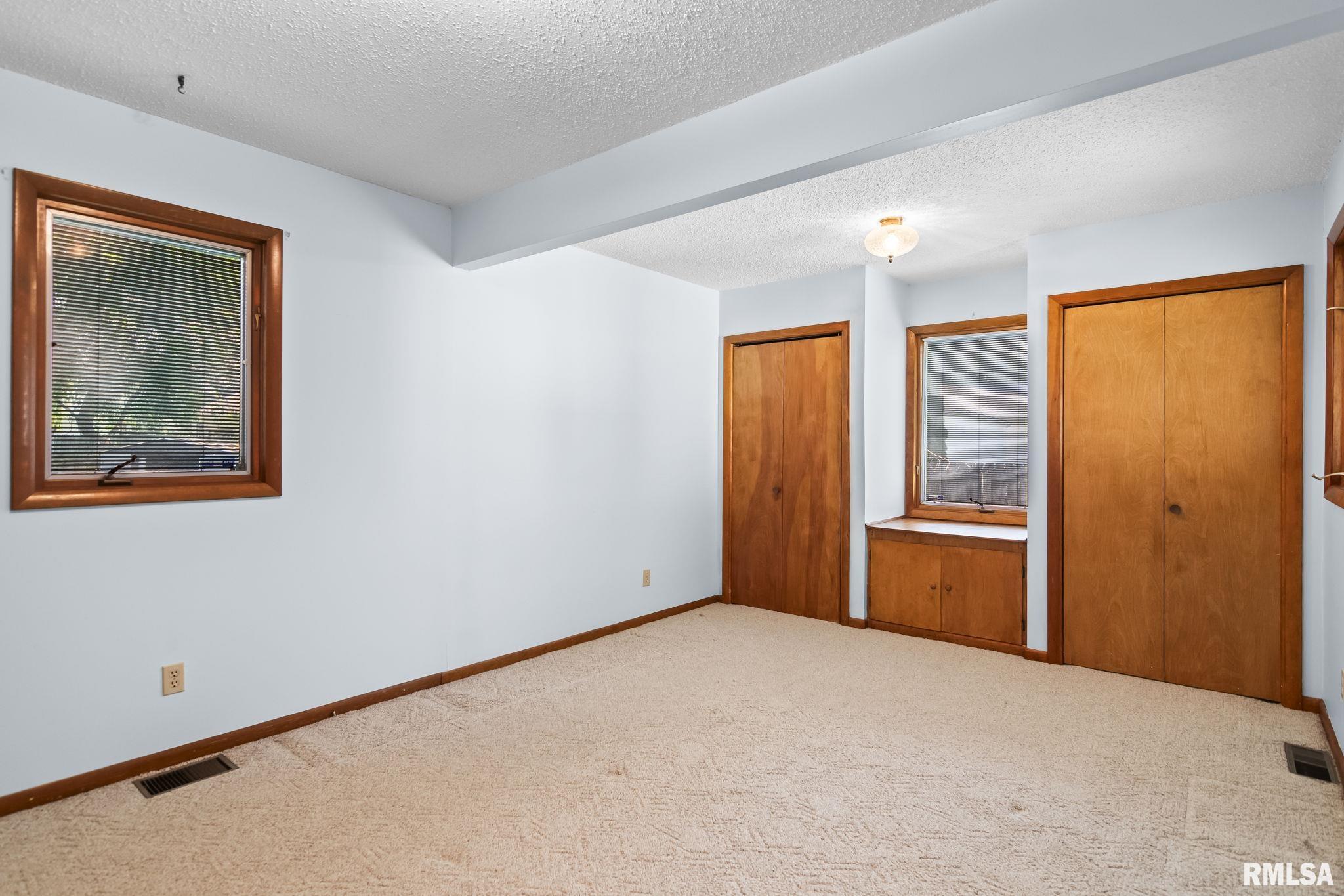 3205 Ivyton Drive