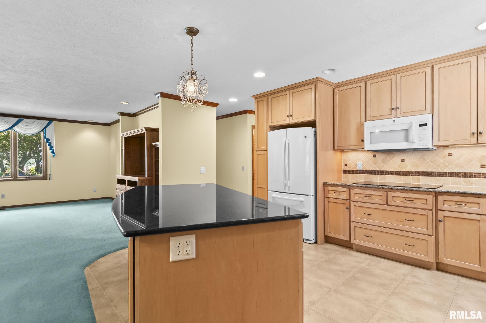 3205 Ivyton Drive