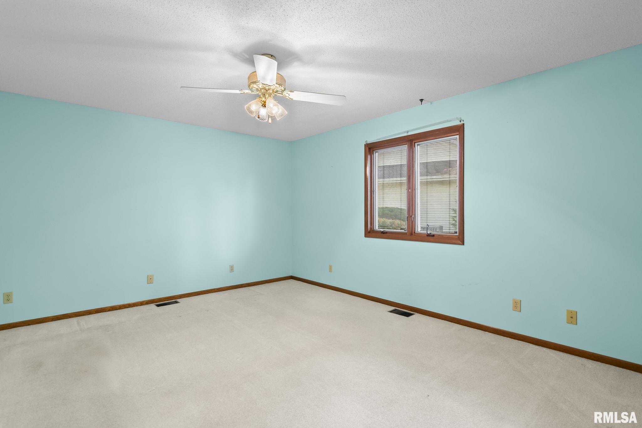 3205 Ivyton Drive