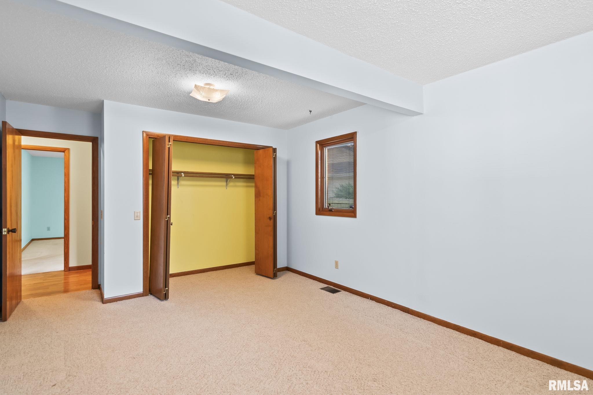 3205 Ivyton Drive