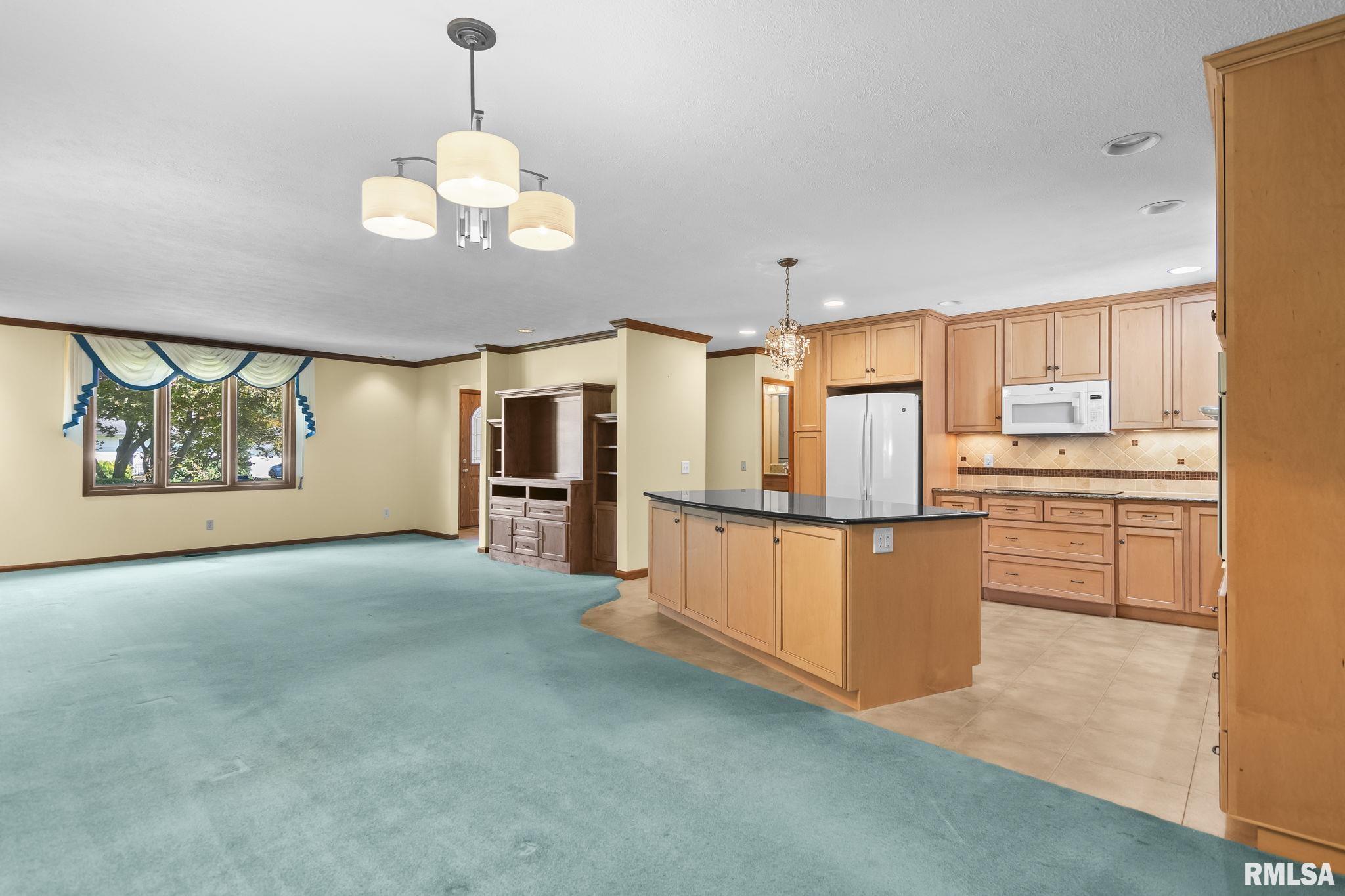 3205 Ivyton Drive