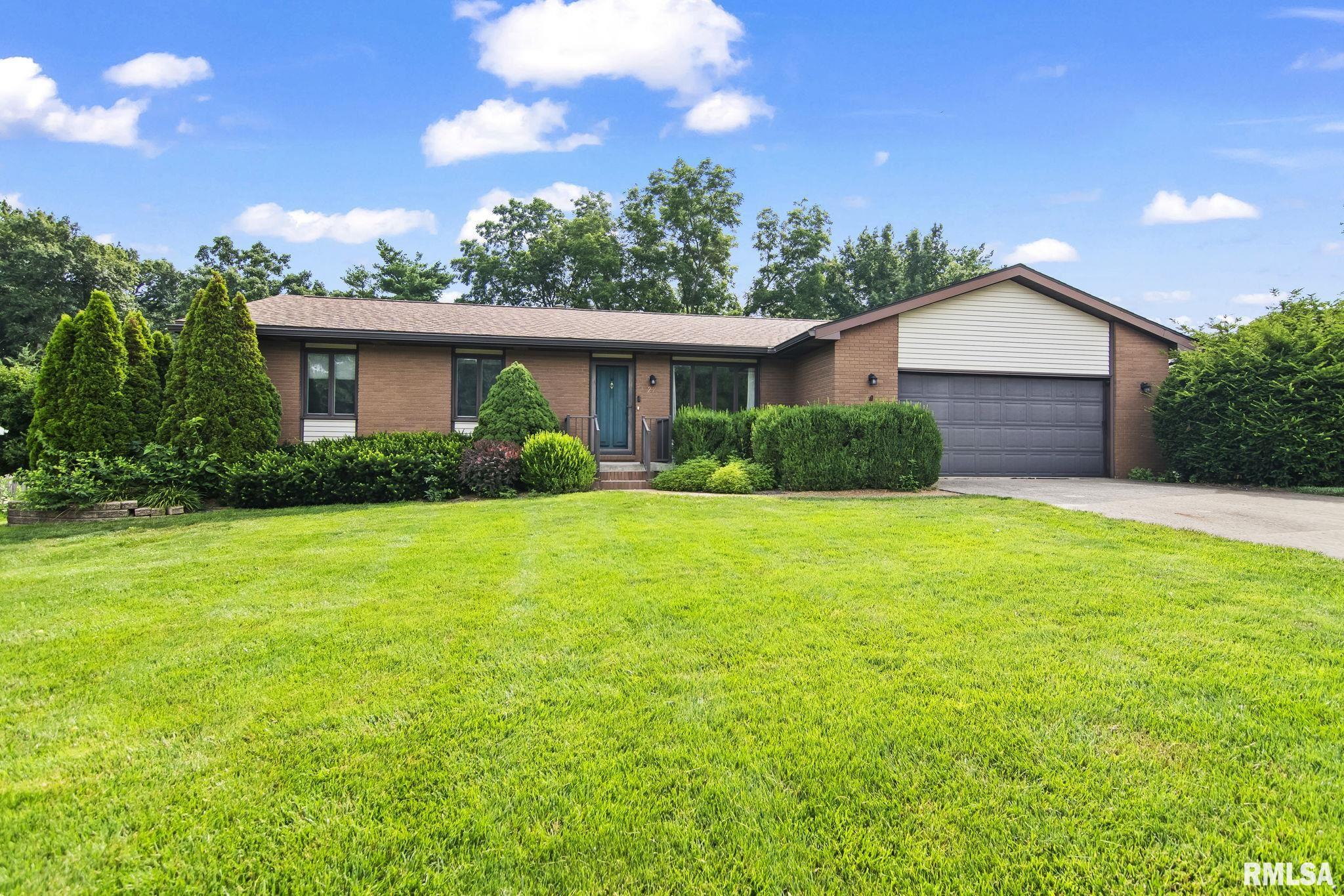 22 Meander Pike Street