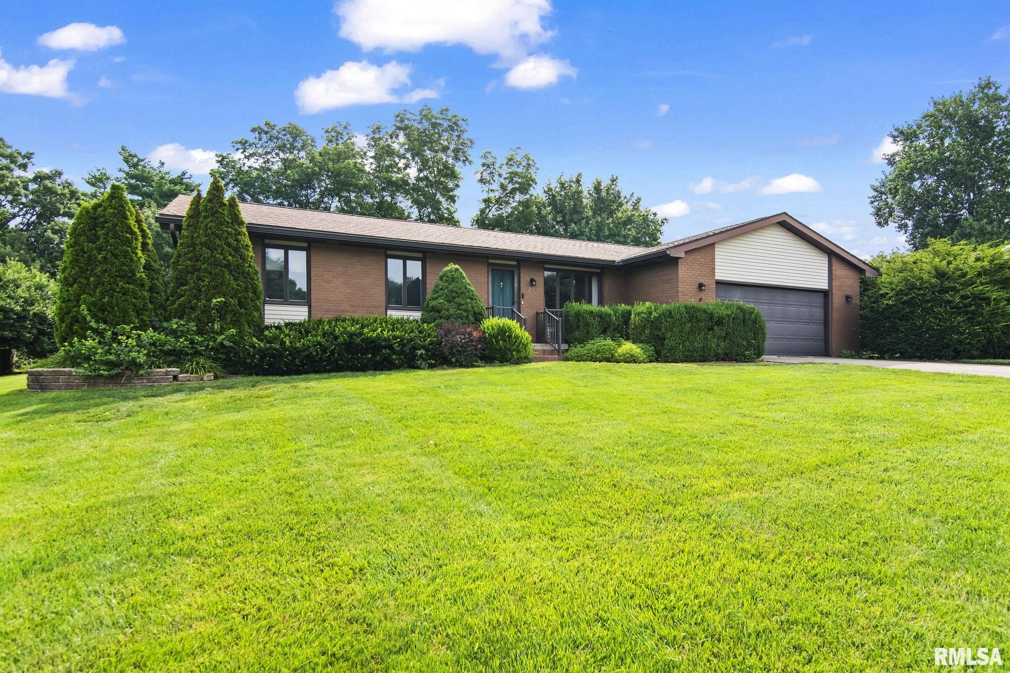 22 Meander Pike Street