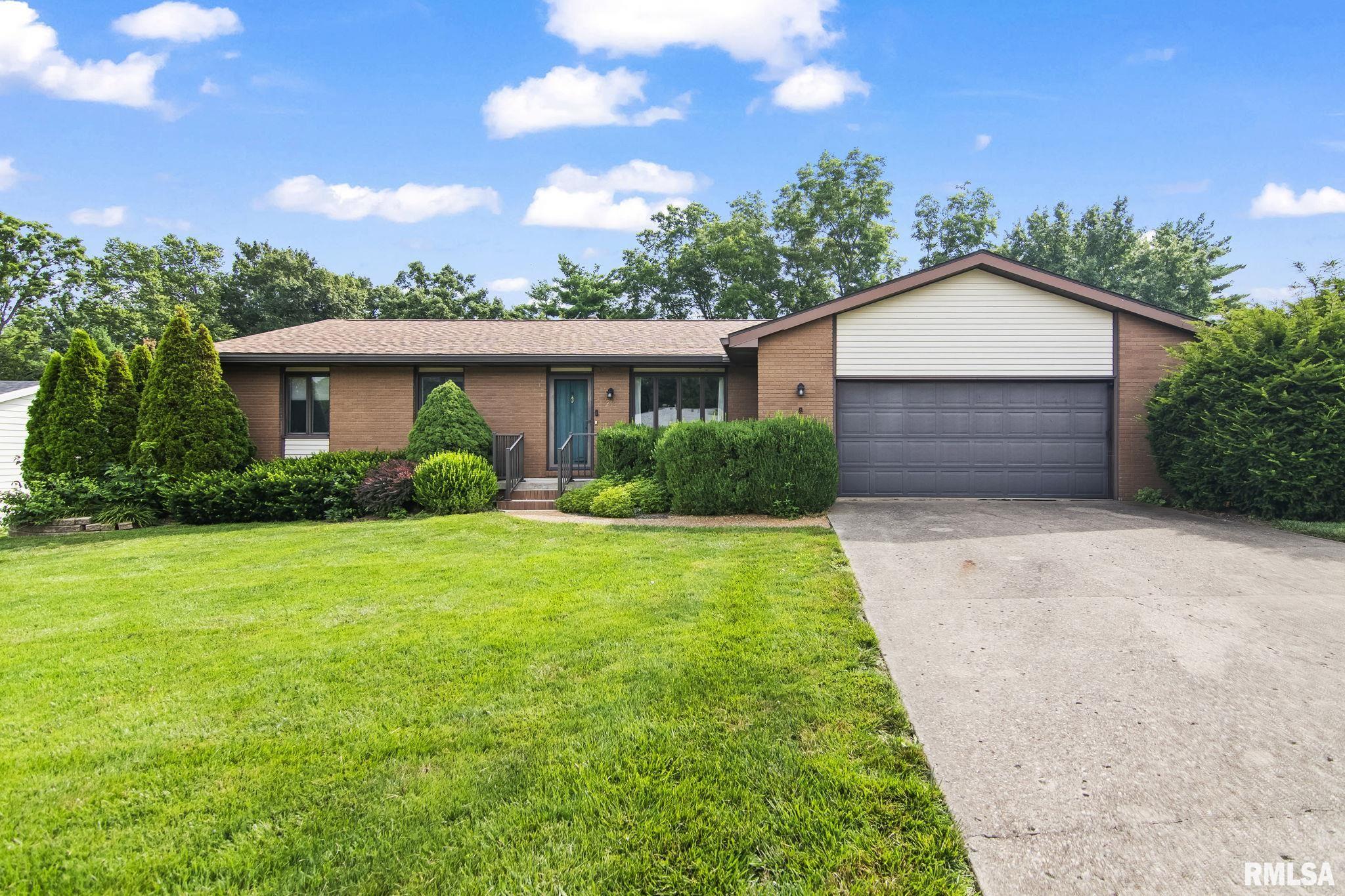 22 Meander Pike Street