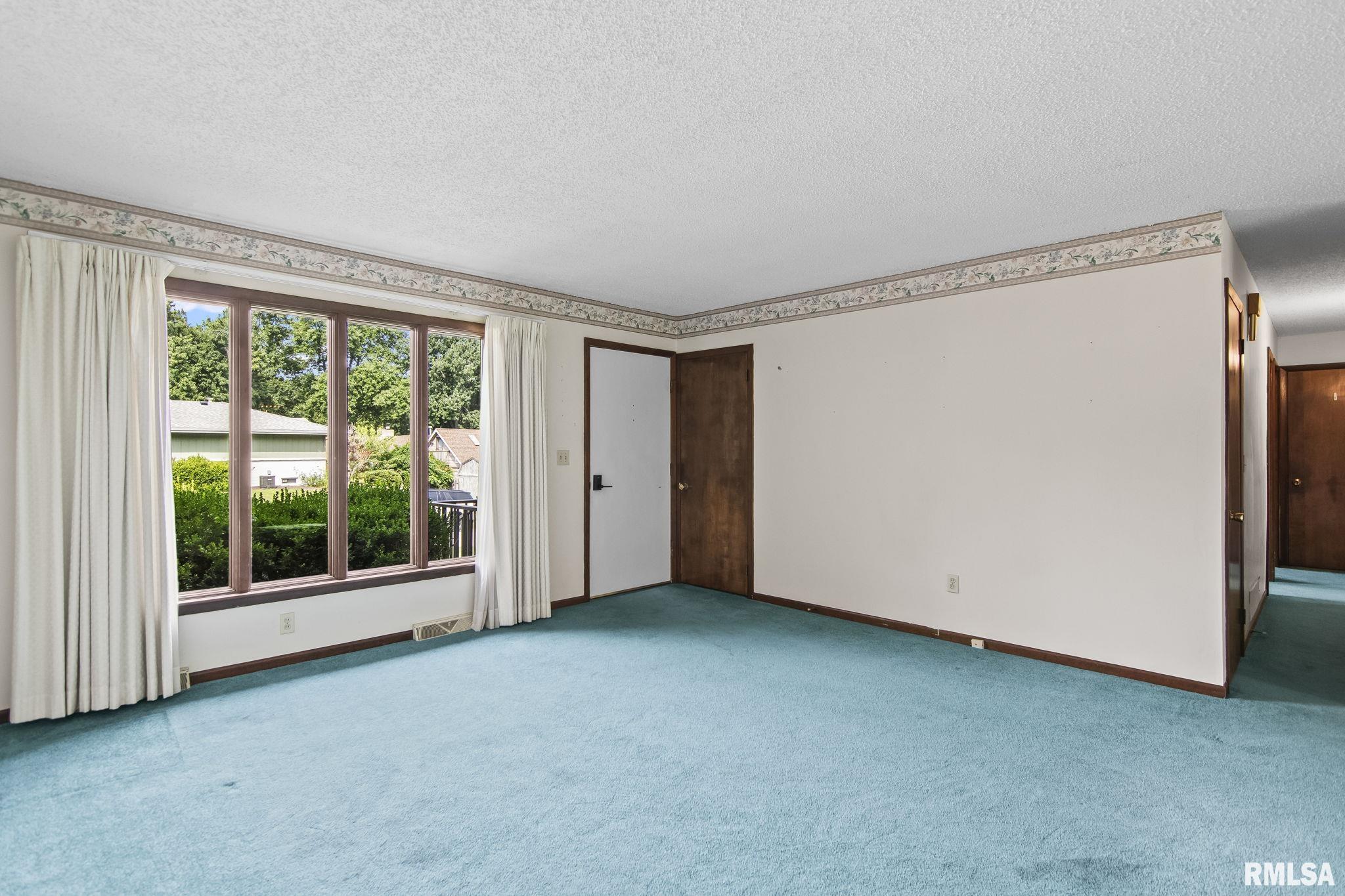 22 Meander Pike Street