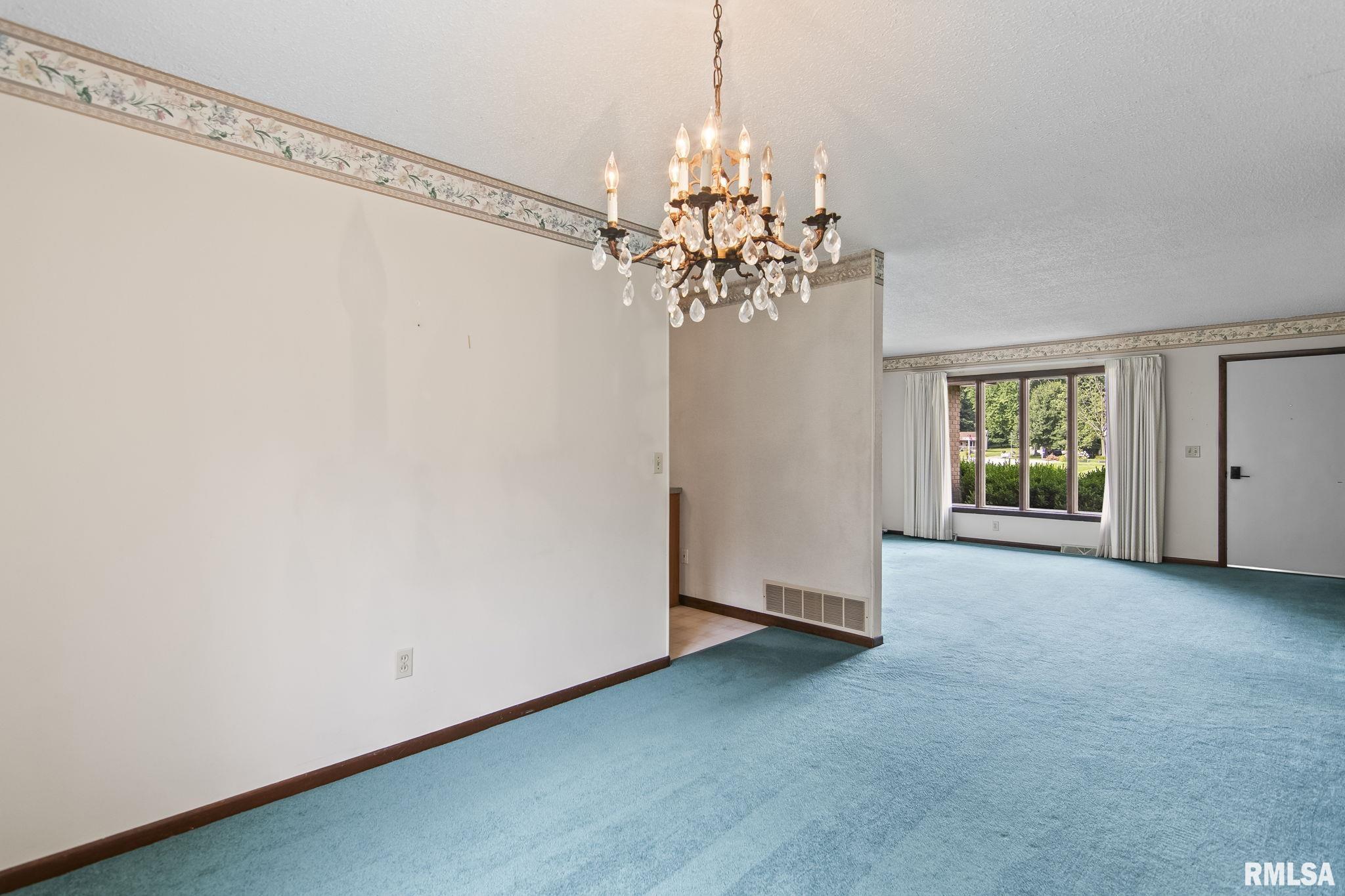 22 Meander Pike Street