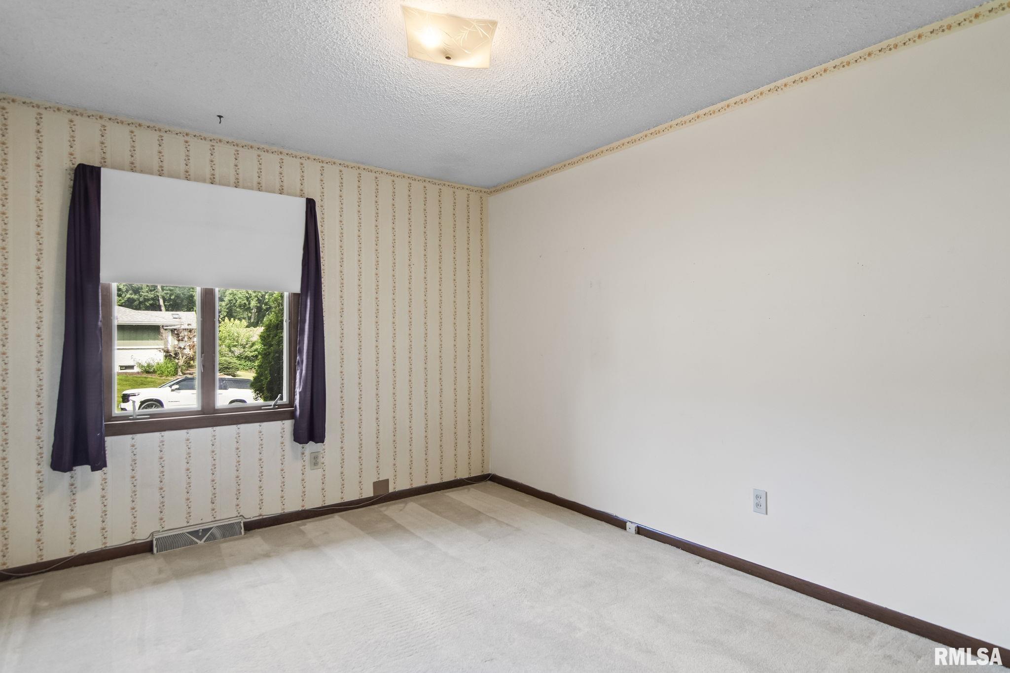 22 Meander Pike Street
