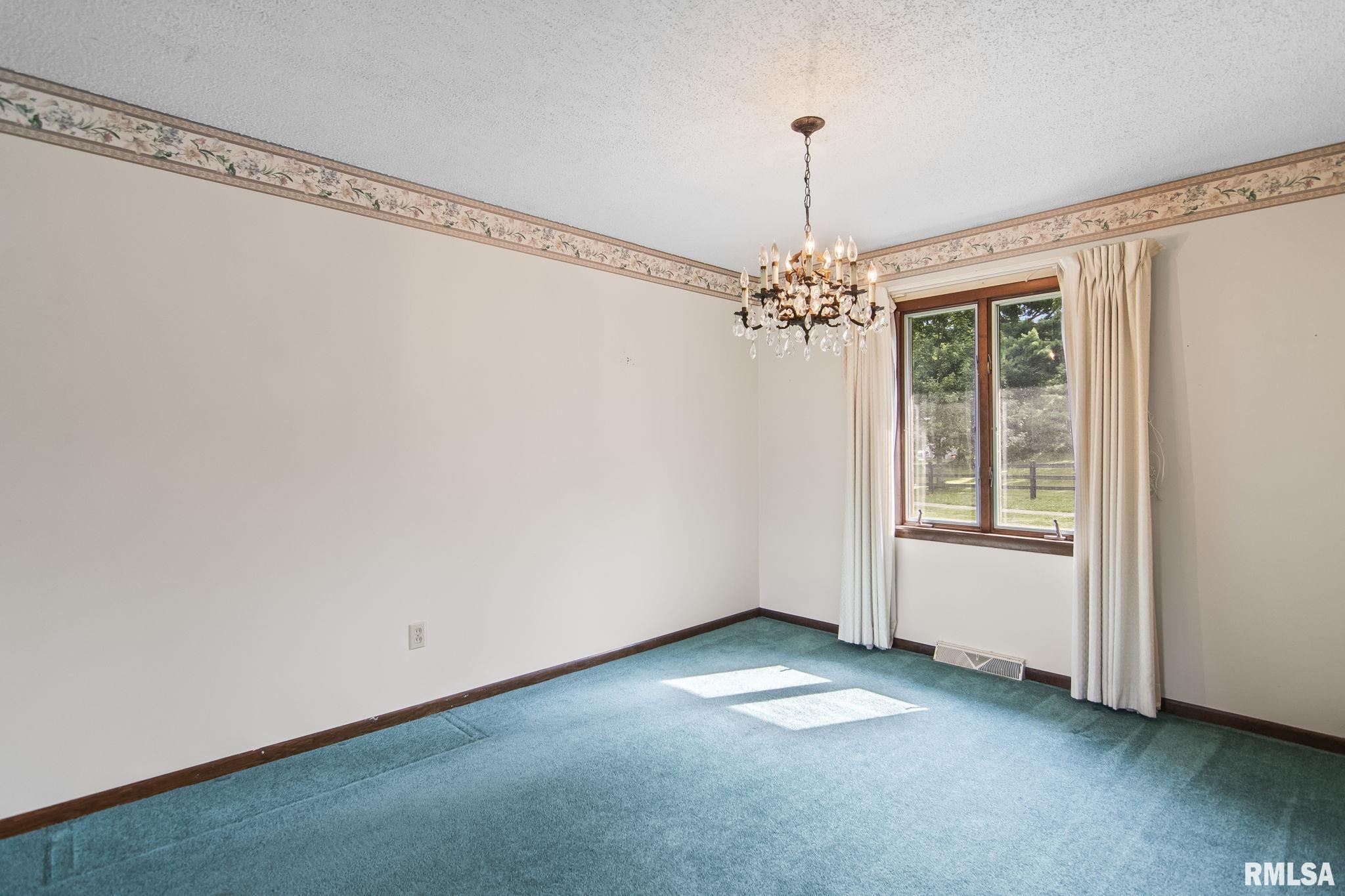 22 Meander Pike Street