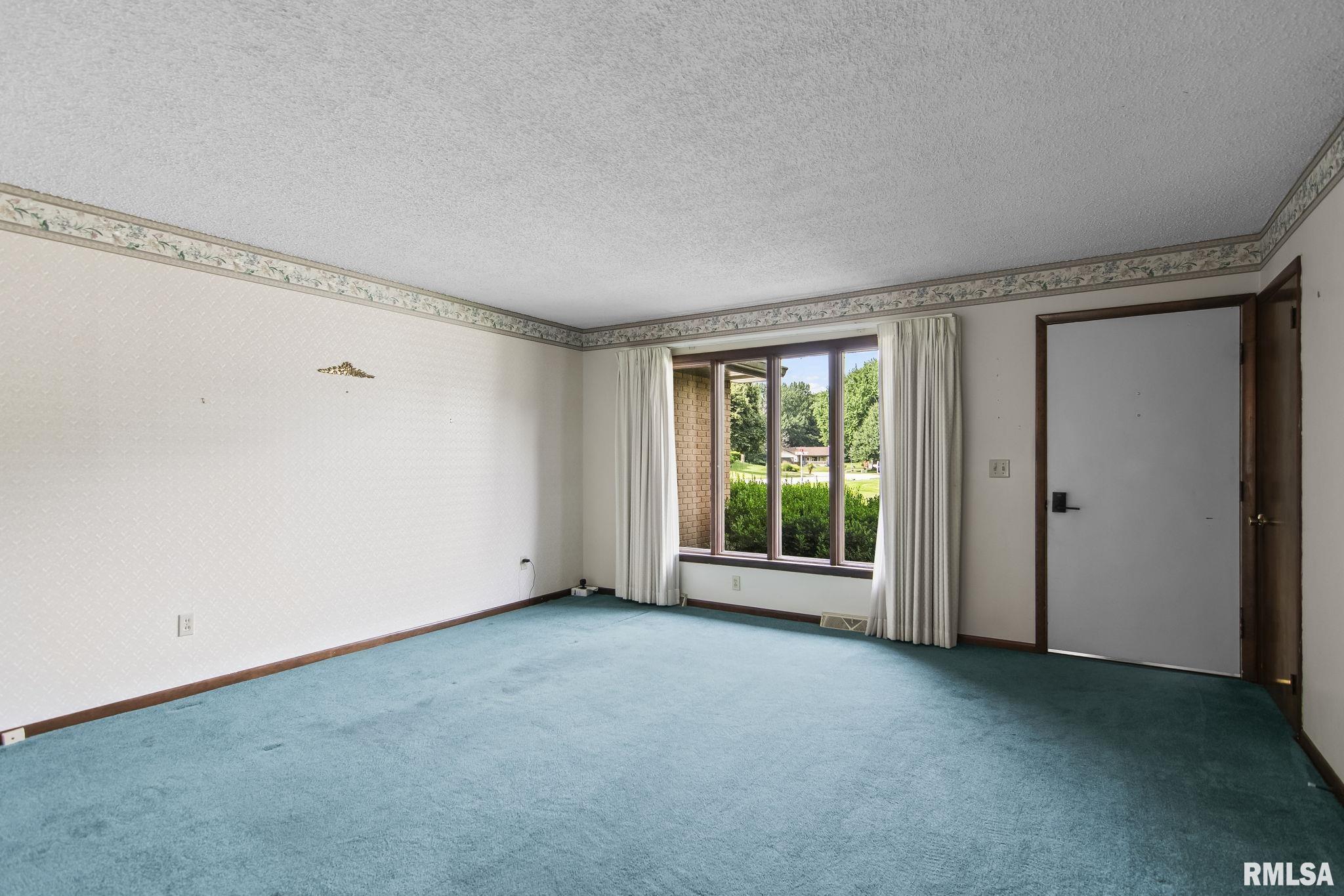 22 Meander Pike Street