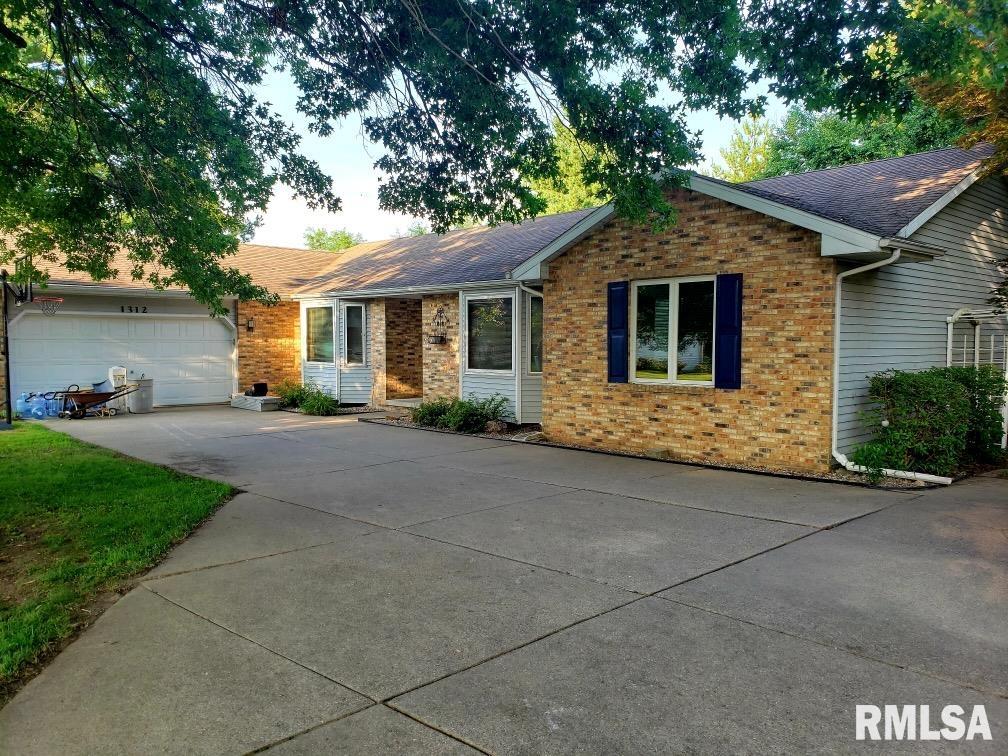 1312 Community Drive
