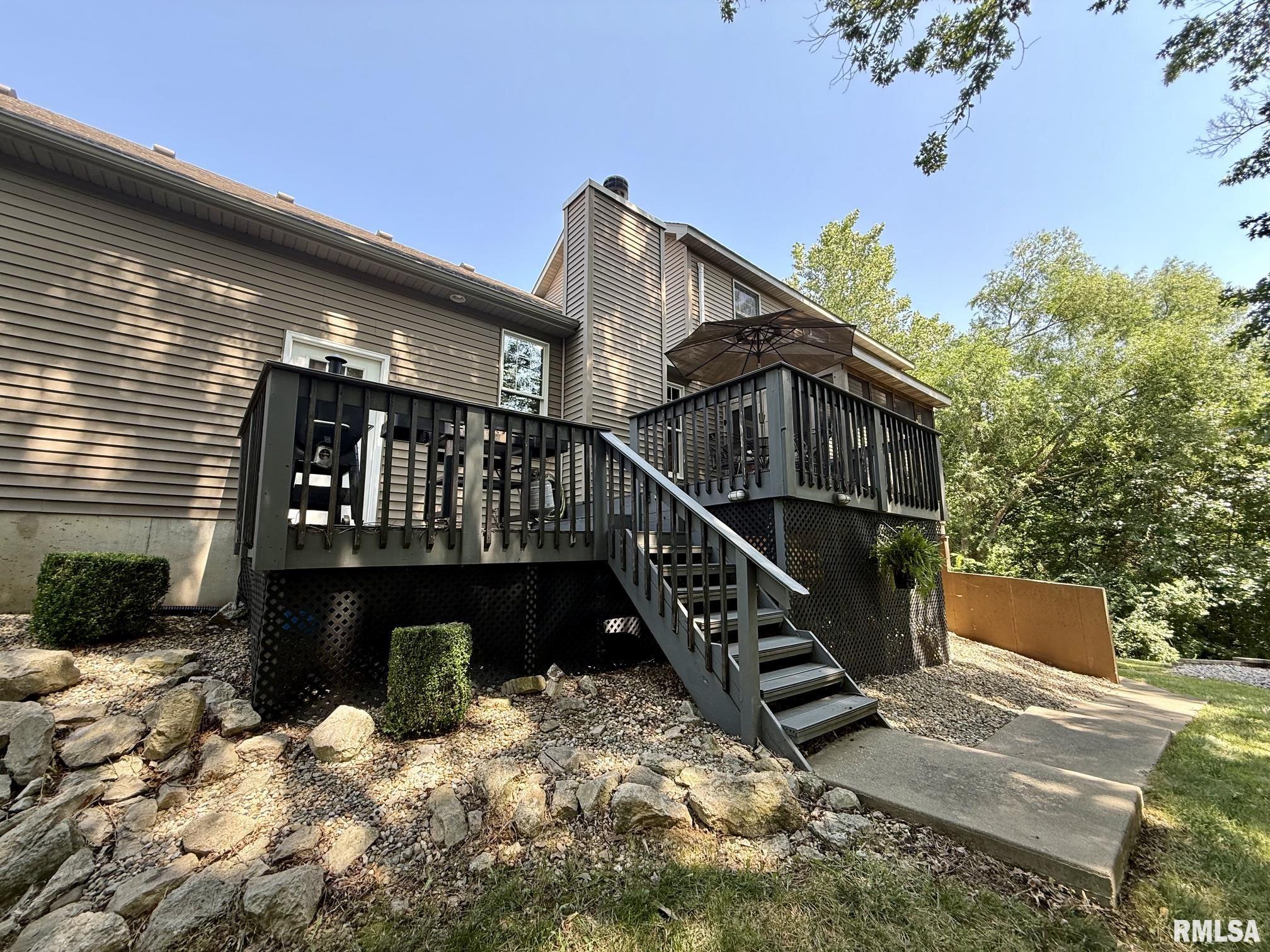 22686 WHITE OAKS Lane