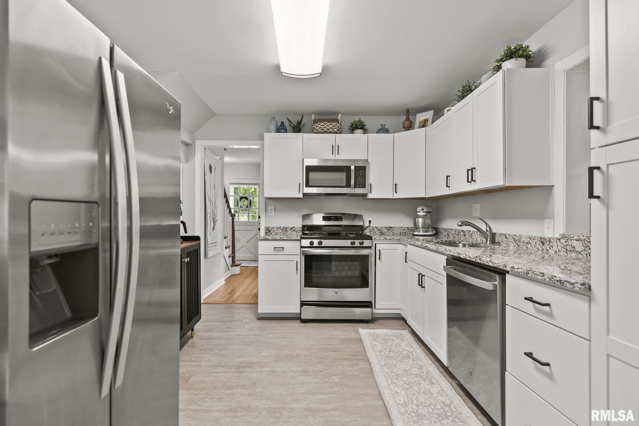 14 MCLEAN Lane